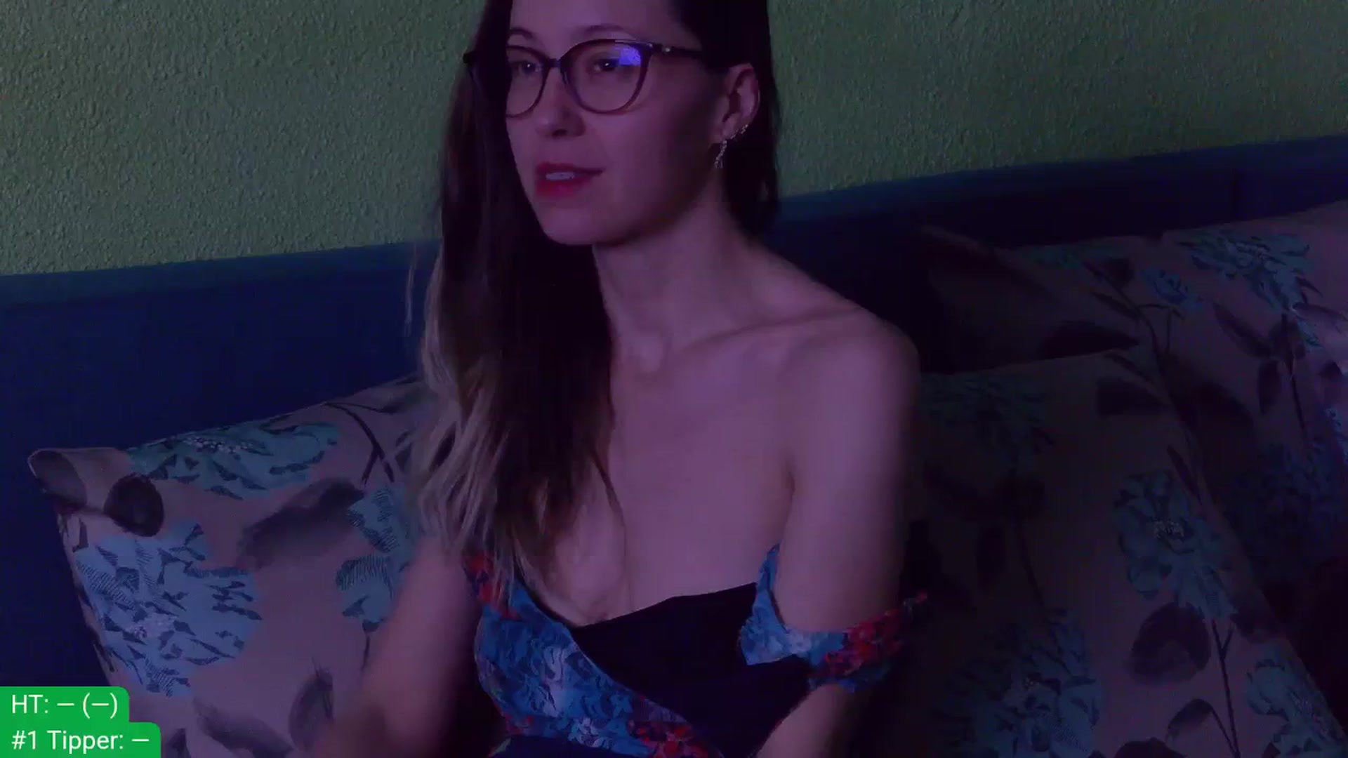 Gallery image thumbnail from aydenbelle's myfreecams stream on, 02/04/2025, 23:53 image 1 of 20