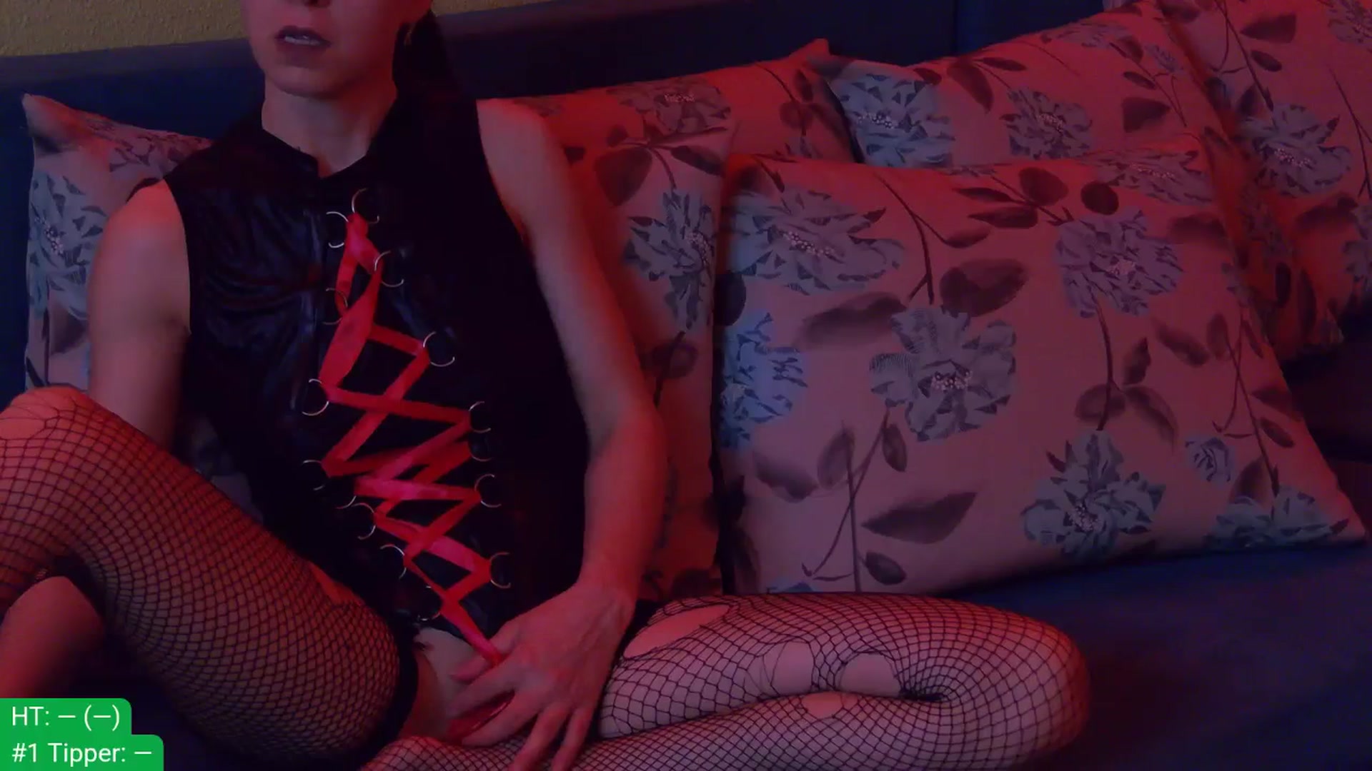 Gallery image thumbnail from aydenbelle's myfreecams stream on, 03/22/2025, 01:27 image 9 of 20