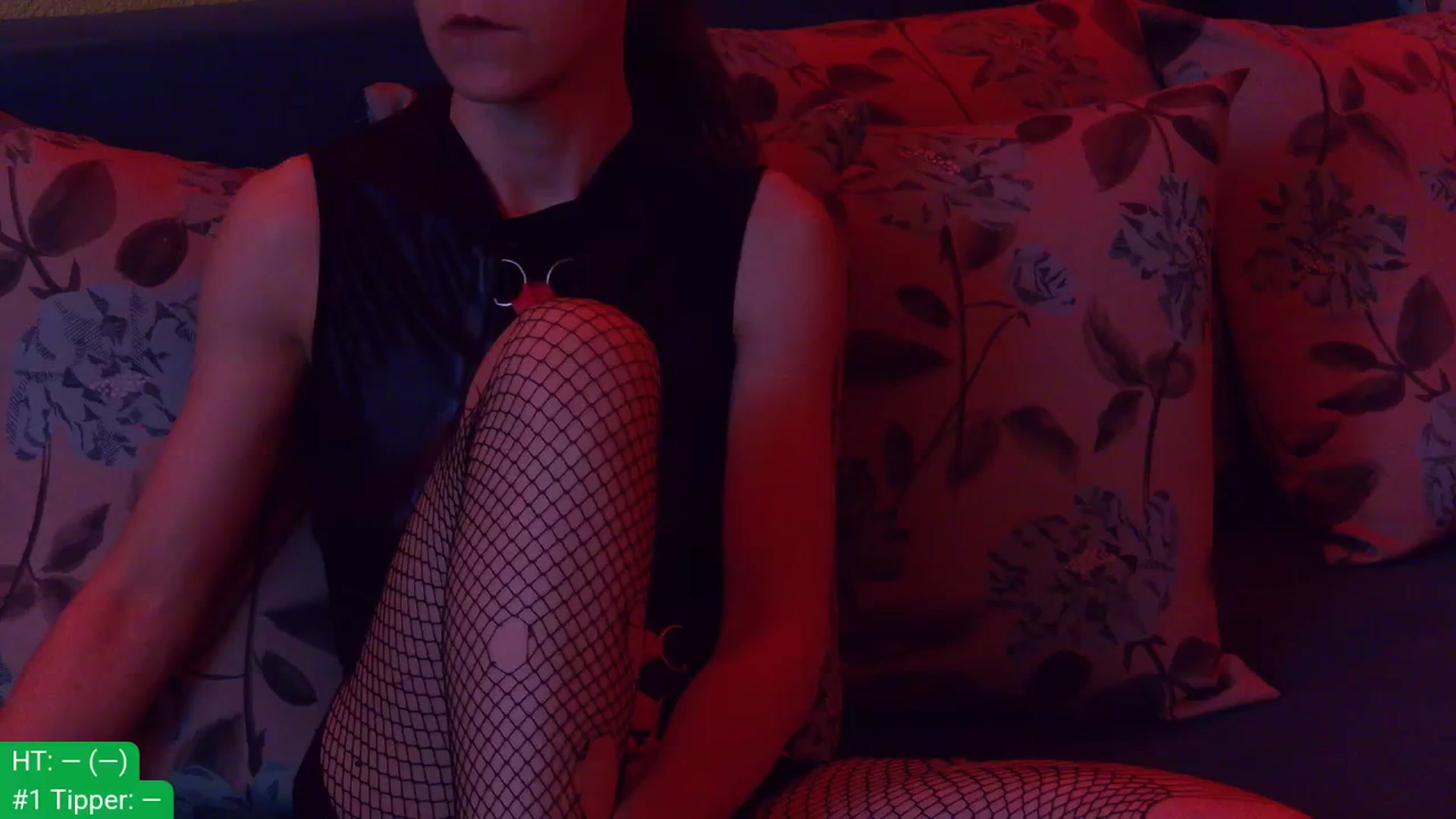 Gallery image thumbnail from aydenbelle's myfreecams stream on, 04/06/2025, 23:32 image 4 of 20