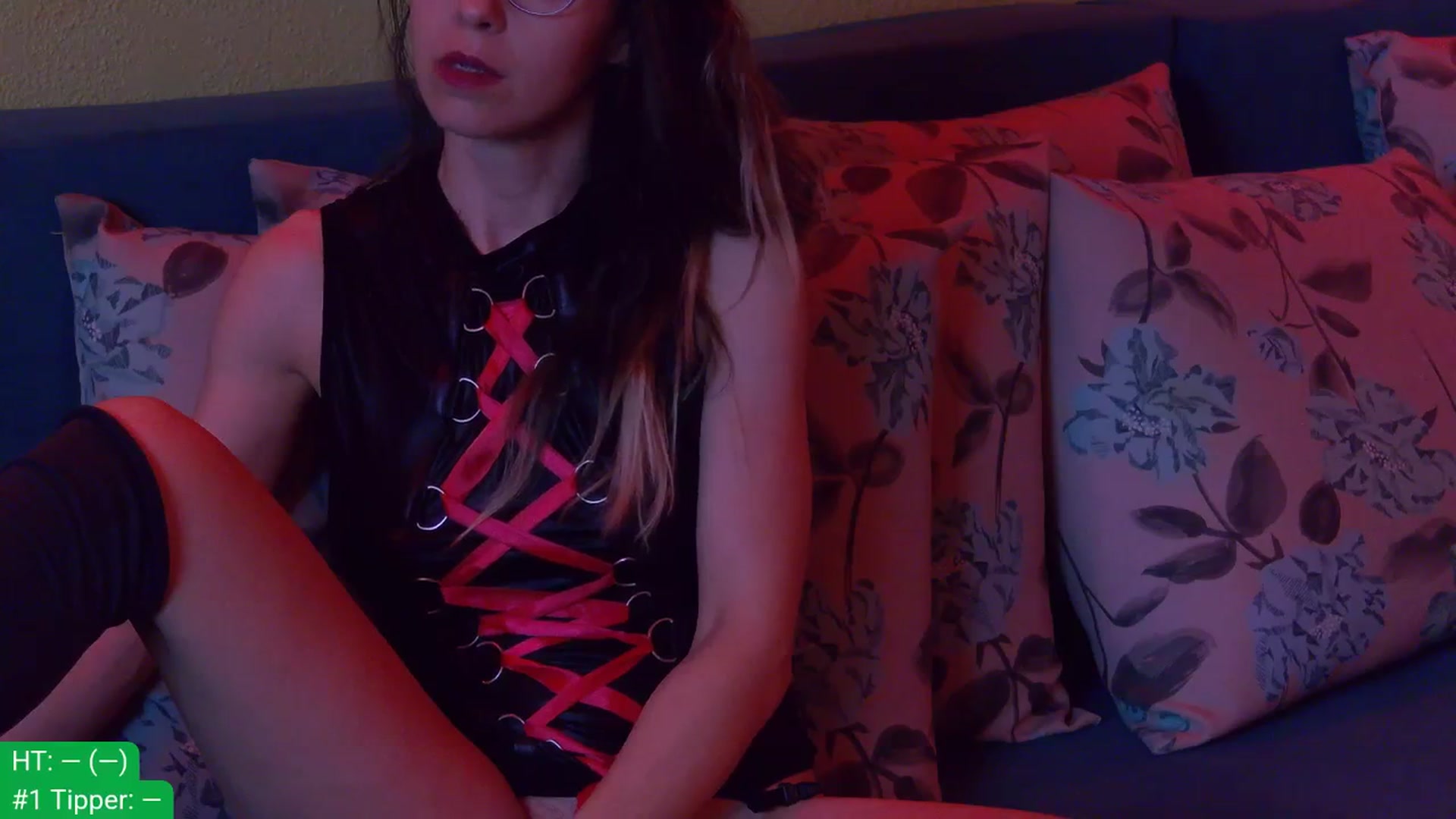 Gallery image thumbnail from aydenbelle's myfreecams stream on, 04/15/2025, 01:39 image 20 of 20