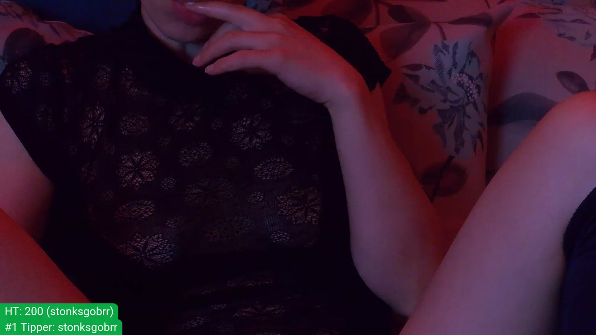 Gallery image thumbnail from aydenbelle's myfreecams stream on, 05/14/2025, 03:34 image 18 of 20