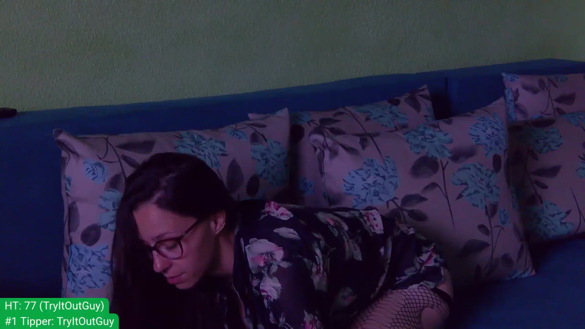 Gallery image thumbnail from aydenbelle's myfreecams stream on, 06/16/2025, 04:11 image 2 of 20