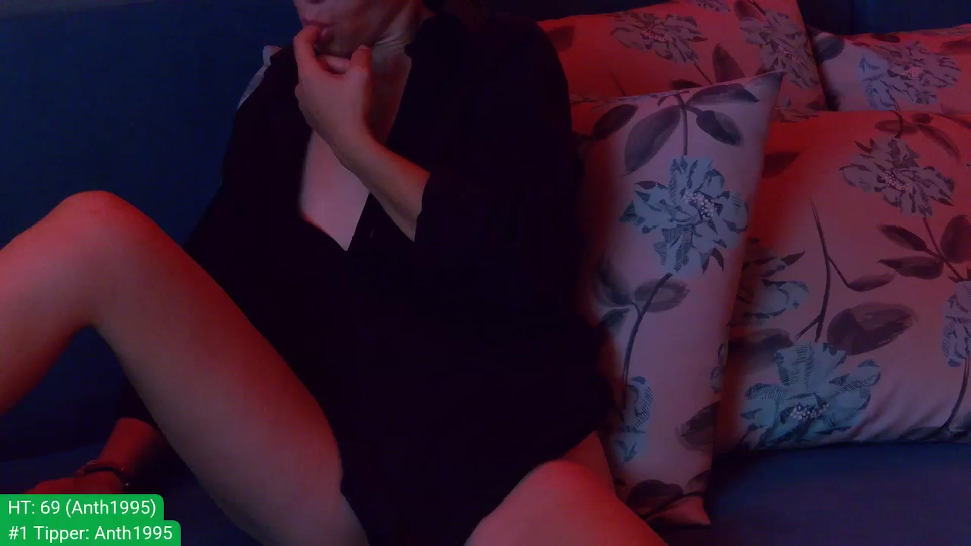 Gallery image thumbnail from aydenbelle's myfreecams stream on, 08/11/2025, 04:04 image 10 of 20