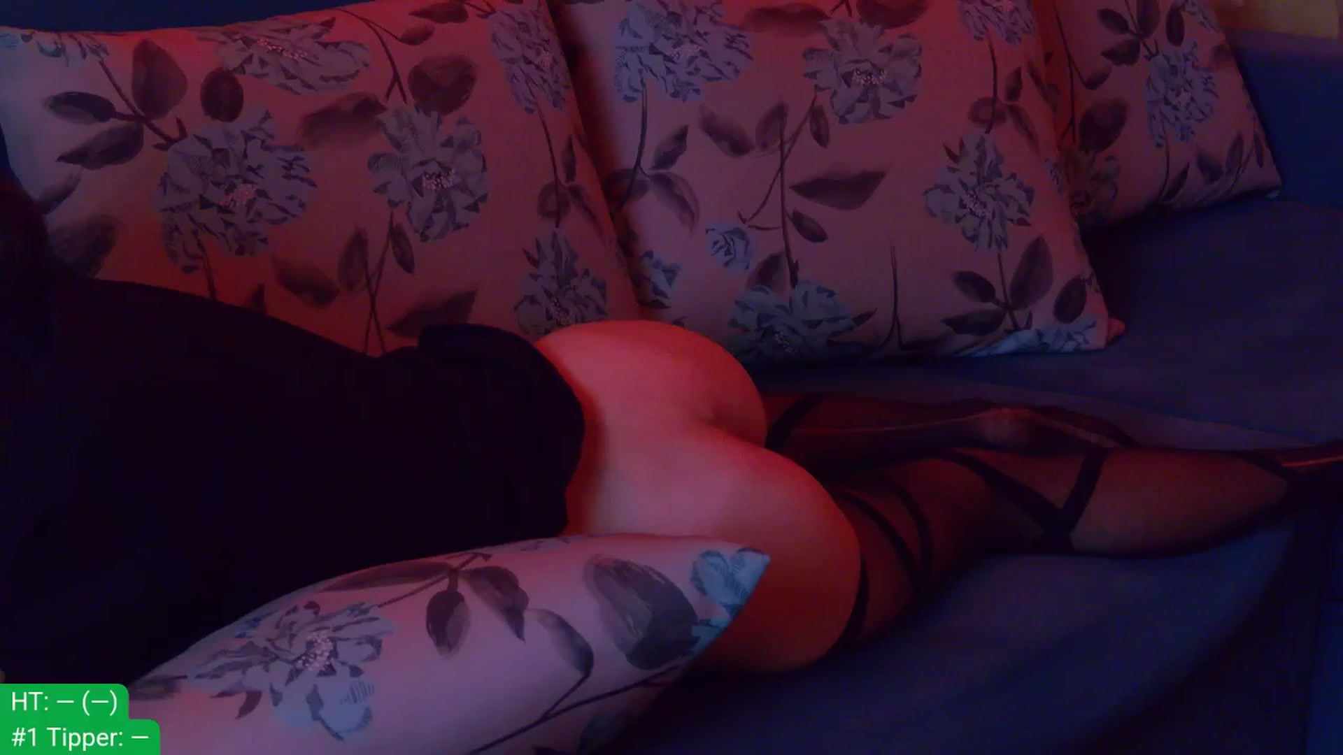 Gallery image thumbnail from aydenbelle's myfreecams stream on, 09/14/2025, 01:14 image 12 of 20