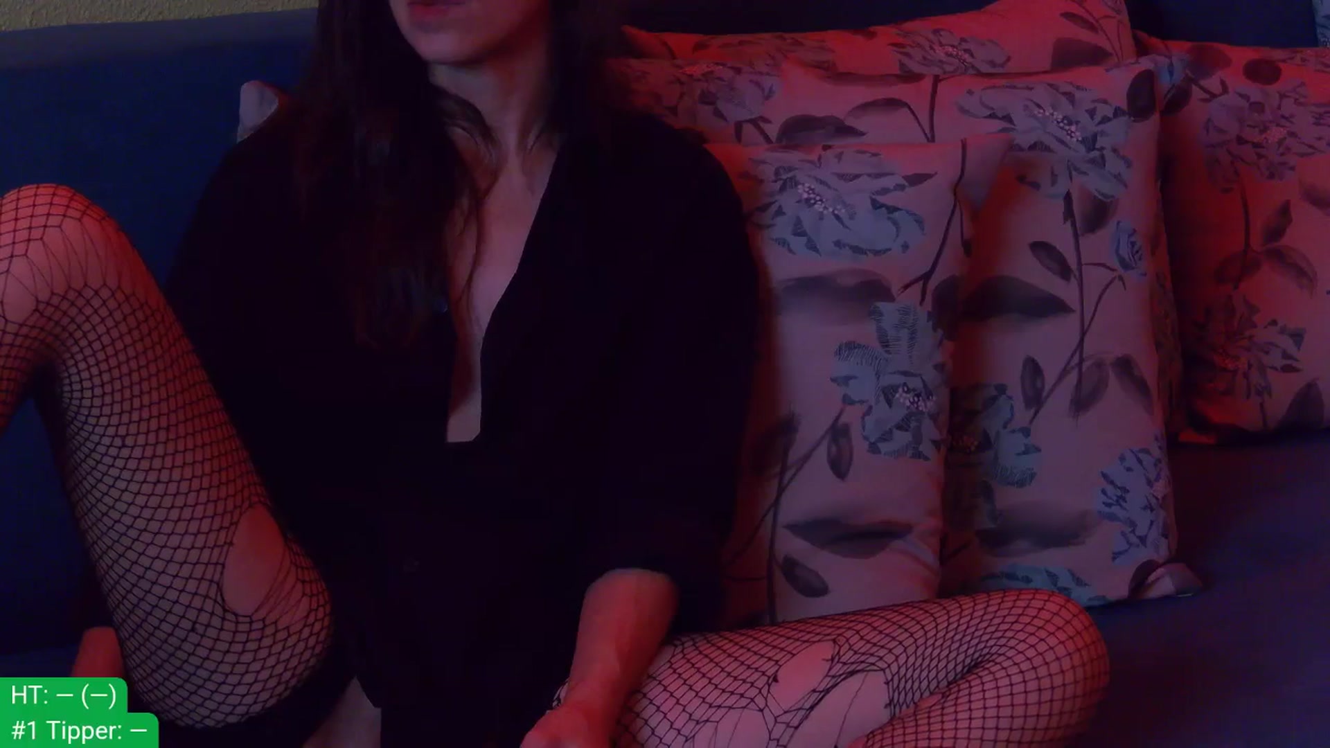 Gallery image thumbnail from aydenbelle's myfreecams stream on, 10/22/2025, 03:27 image 16 of 20