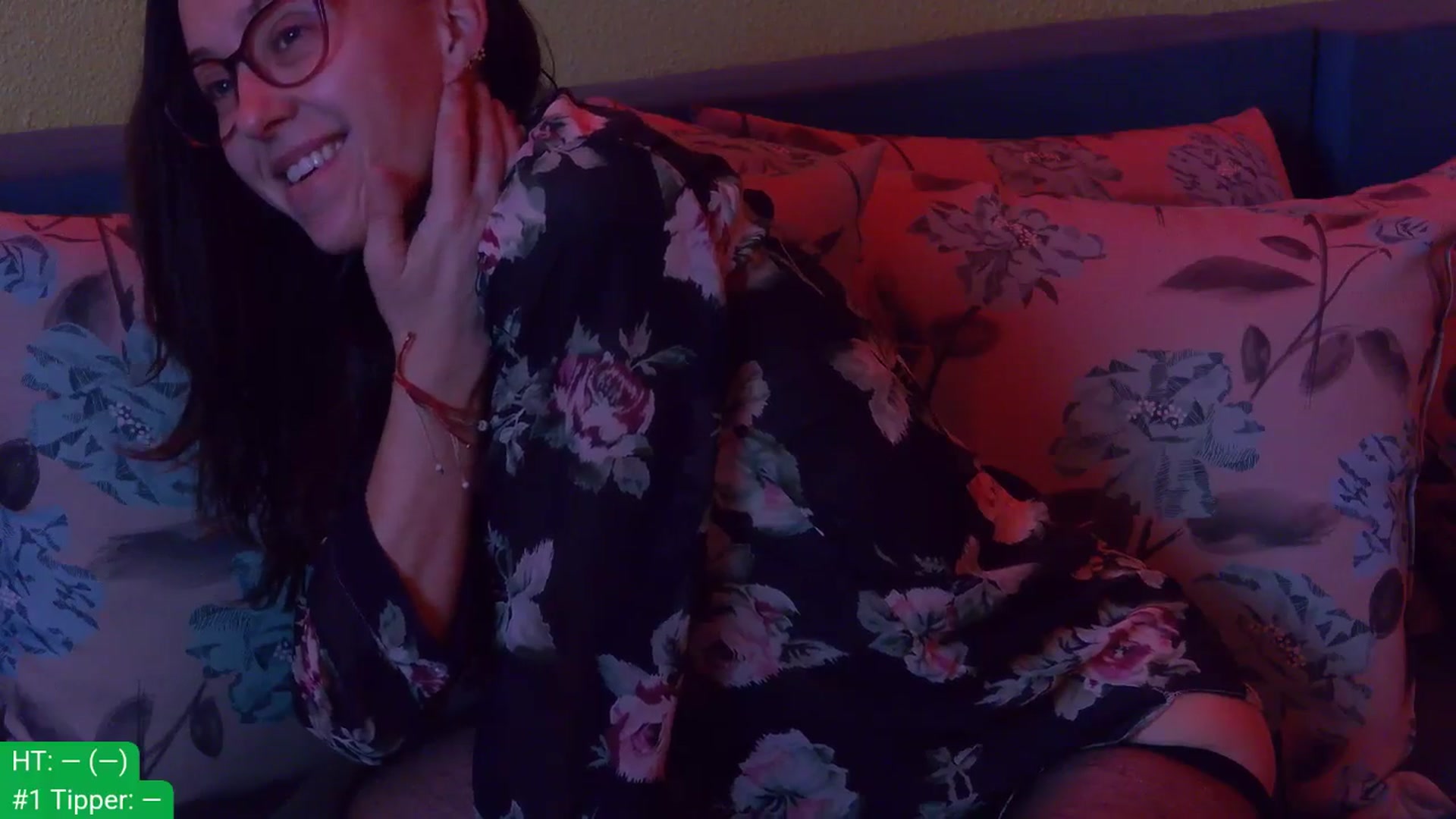 Gallery image thumbnail from aydenbelle's myfreecams stream on, 11/17/2025, 24:02 image 8 of 20