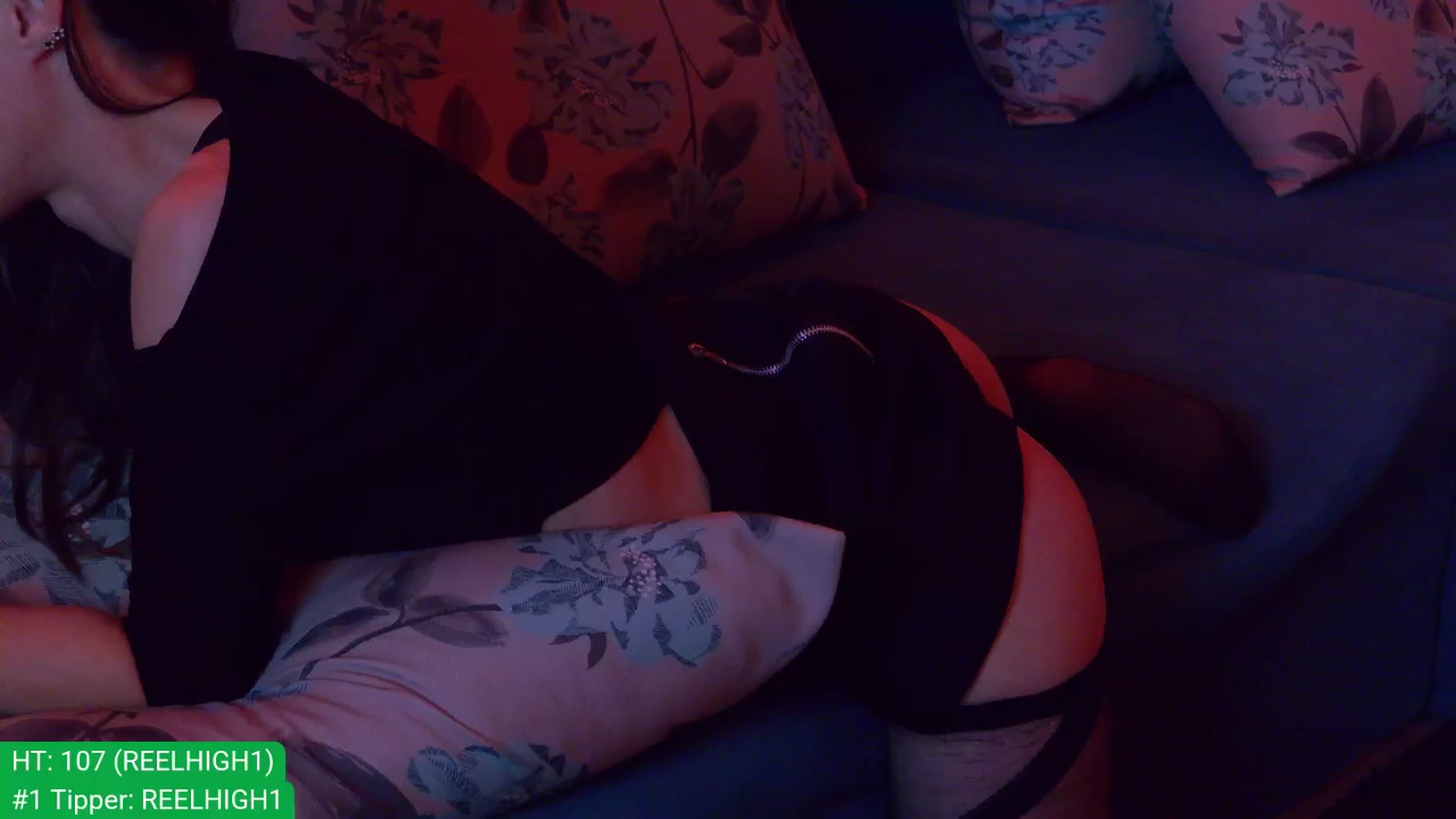 Gallery image thumbnail from aydenbelle's myfreecams stream on, 12/08/2025, 24:46 image 13 of 20