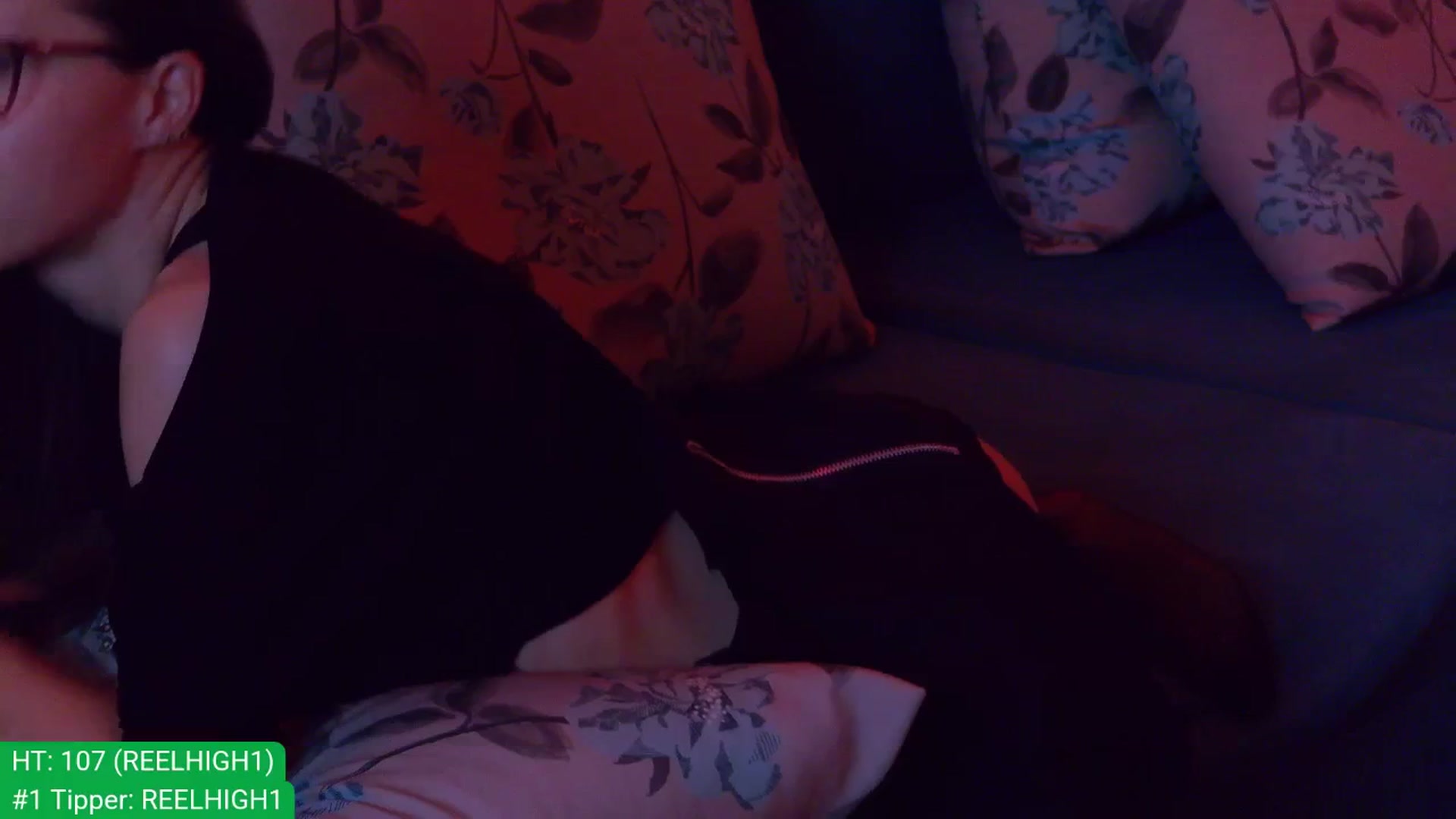 Gallery image thumbnail from aydenbelle's myfreecams stream on, 12/08/2025, 24:46 image 8 of 20