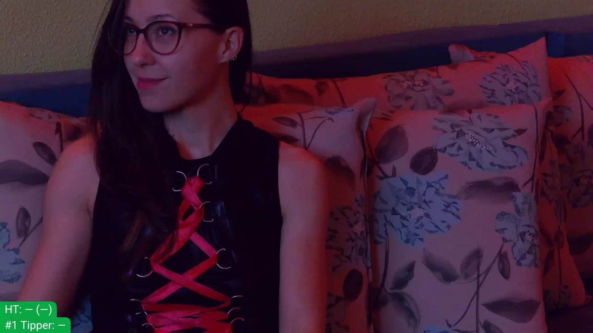 Gallery image thumbnail from aydenbelle's myfreecams stream on, 12/11/2025, 23:22 image 3 of 20