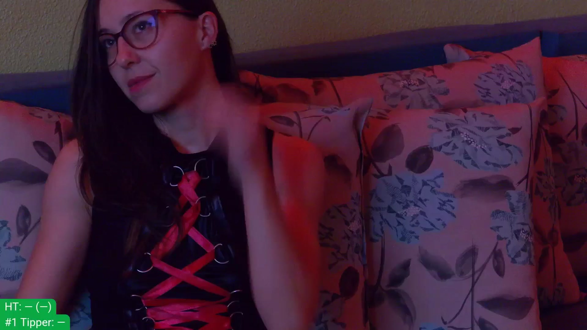 Gallery image thumbnail from aydenbelle's myfreecams stream on, 12/11/2025, 23:22 image 4 of 20