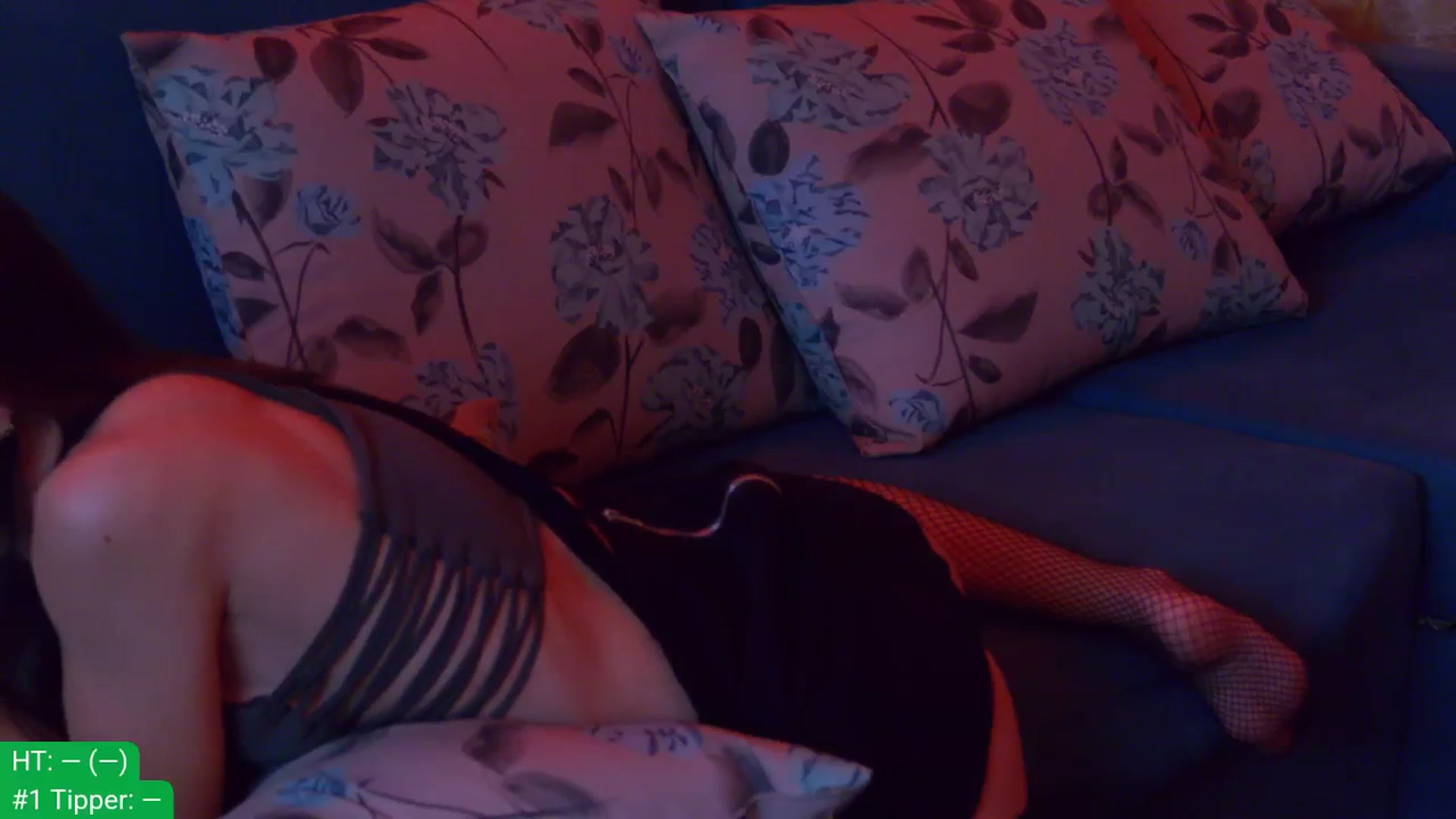 Gallery image thumbnail from aydenbelle's myfreecams stream on, 12/16/2025, 01:36 image 18 of 20