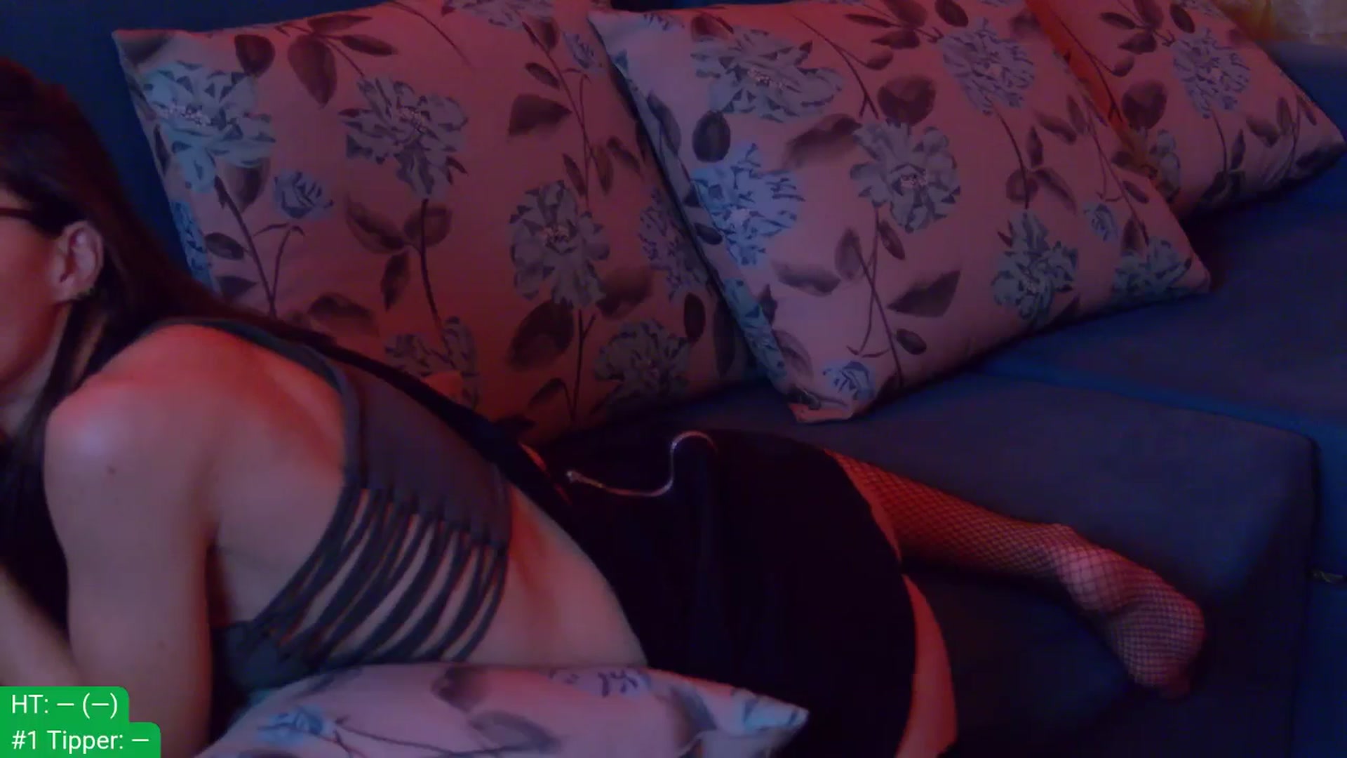 Gallery image thumbnail from aydenbelle's myfreecams stream on, 12/16/2025, 01:36 image 12 of 20