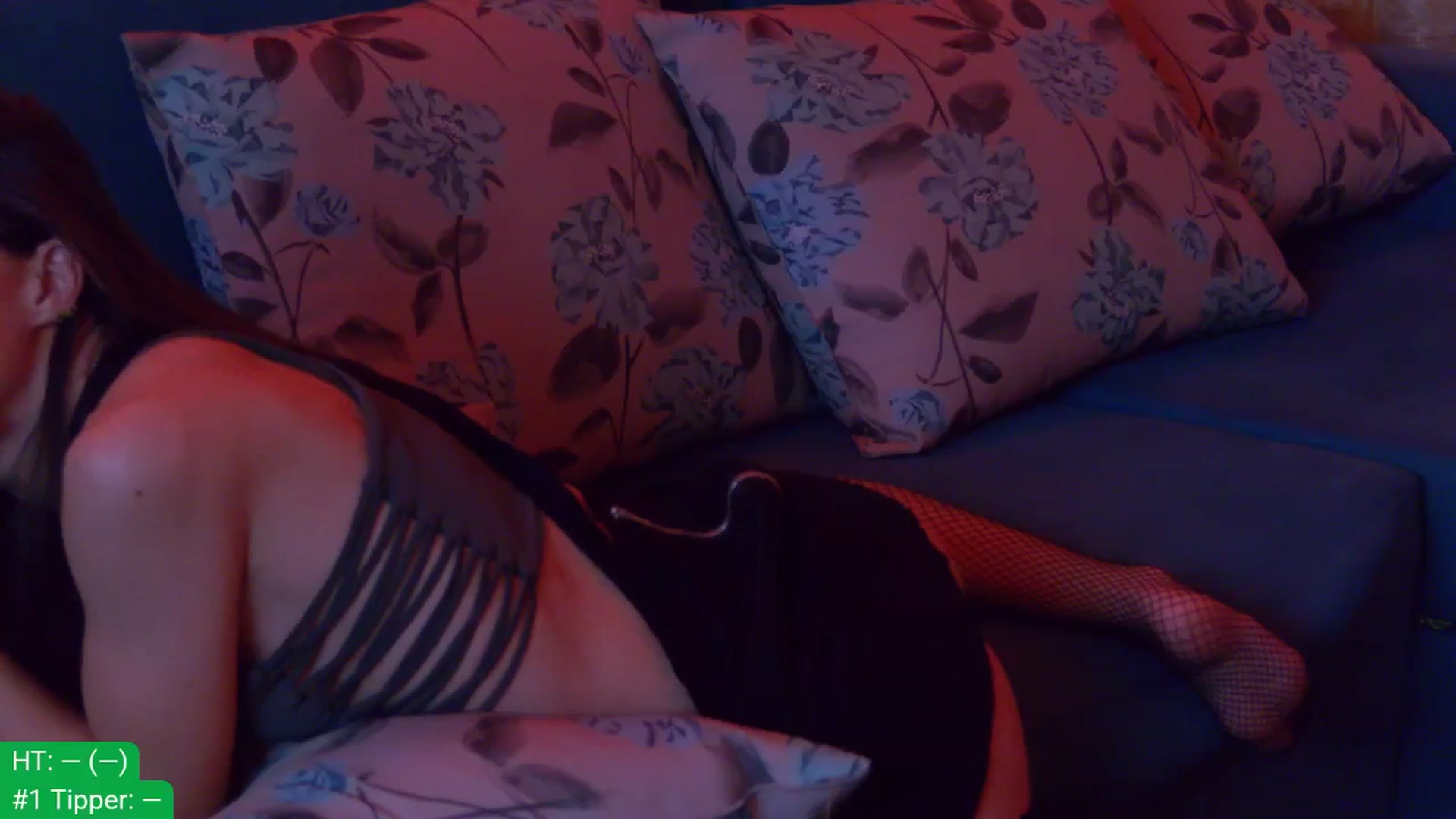 Gallery image thumbnail from aydenbelle's myfreecams stream on, 12/16/2025, 01:36 image 15 of 20