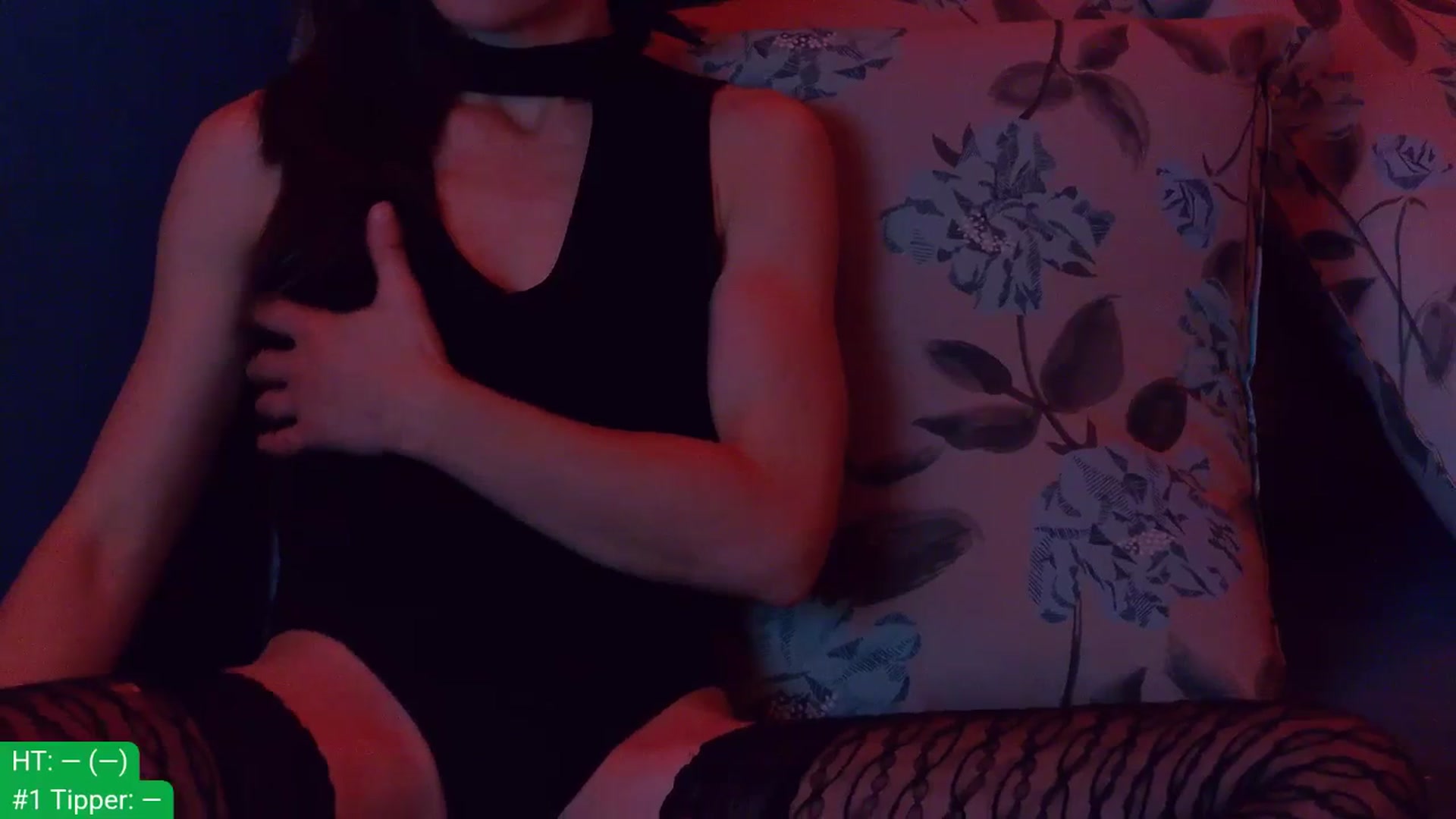 Gallery image thumbnail from aydenbelle's myfreecams stream on, 12/17/2025, 01:17 image 10 of 20