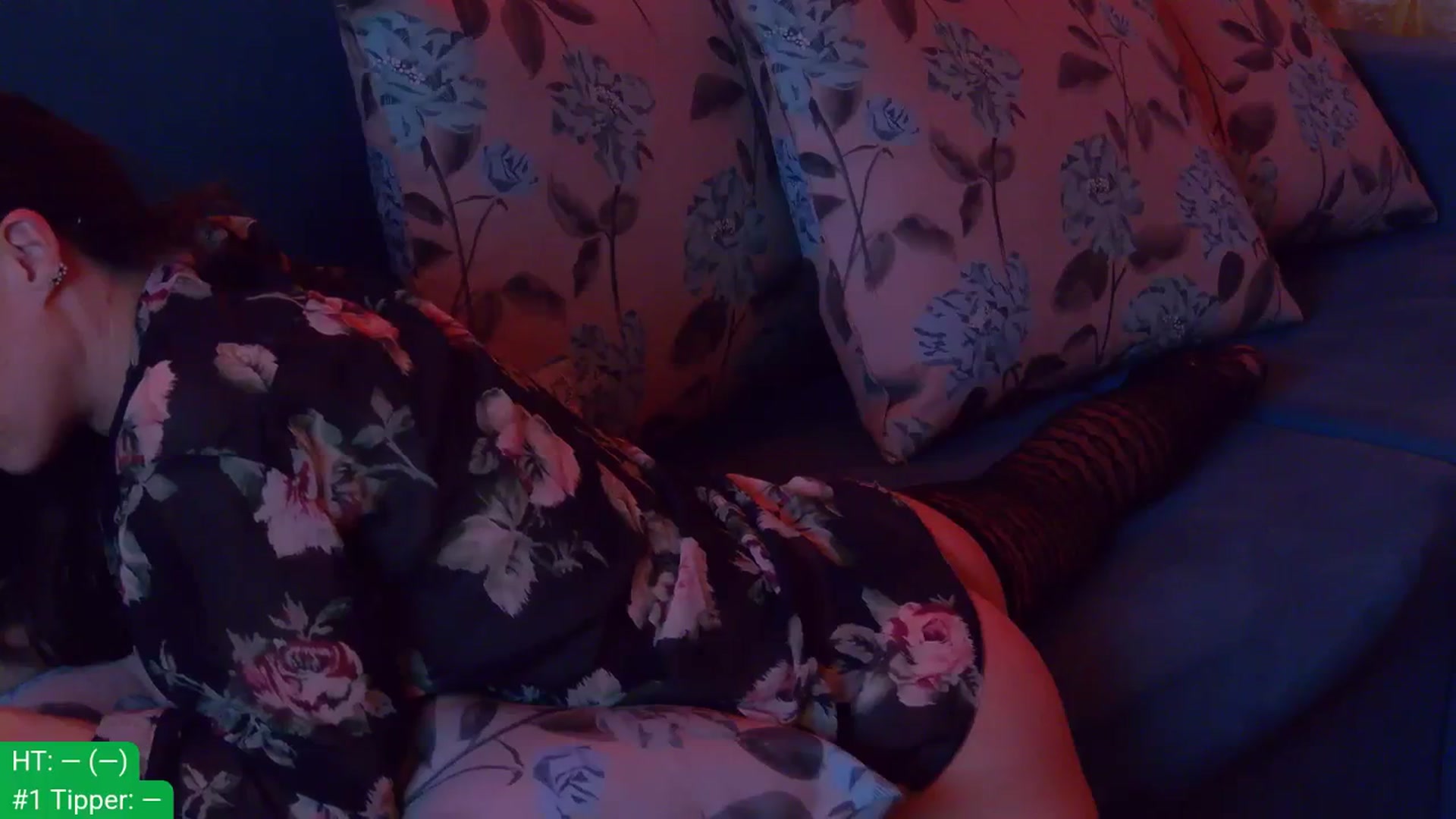 Gallery image thumbnail from aydenbelle's myfreecams stream on, 12/19/2025, 23:10 image 15 of 20