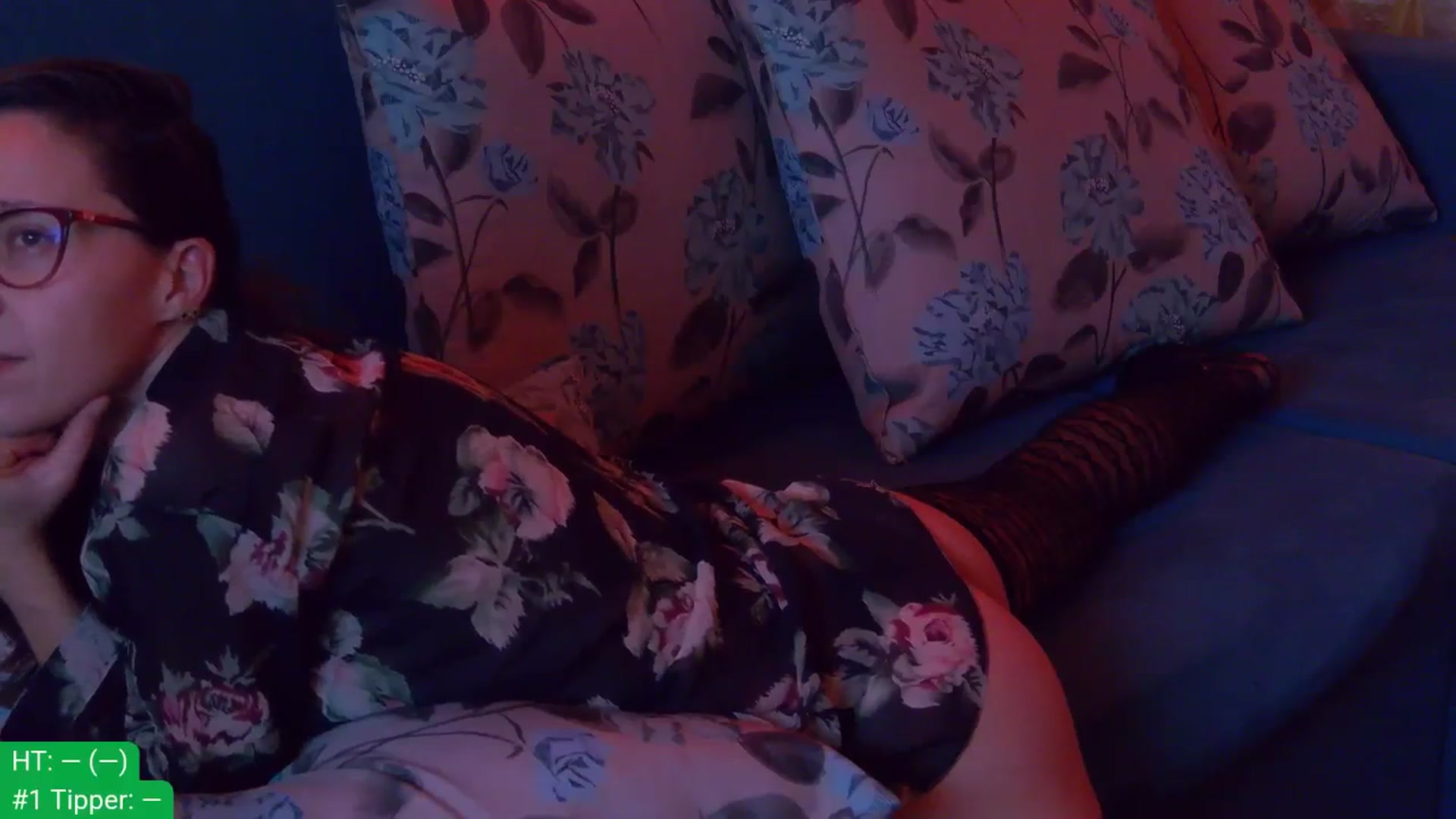 Gallery image thumbnail from aydenbelle's myfreecams stream on, 12/19/2025, 23:10 image 18 of 20