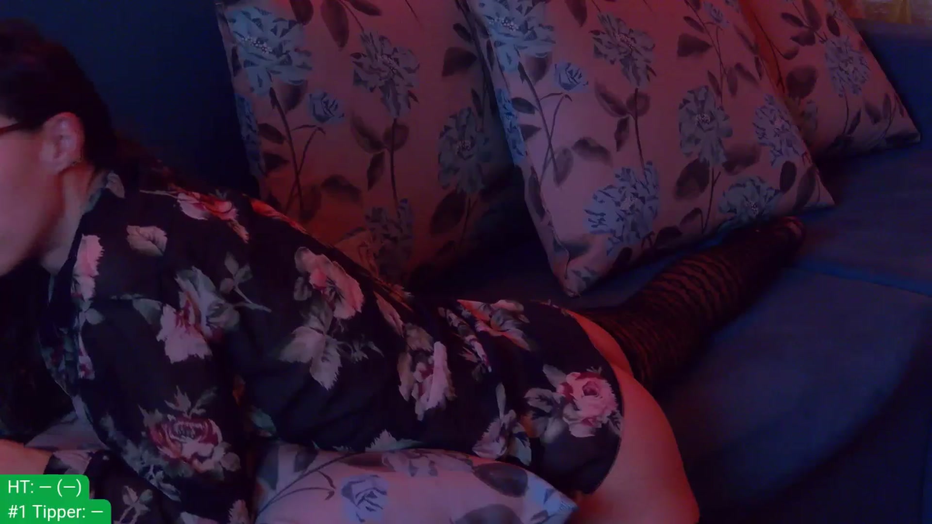 Gallery image thumbnail from aydenbelle's myfreecams stream on, 12/19/2025, 23:10 image 10 of 20