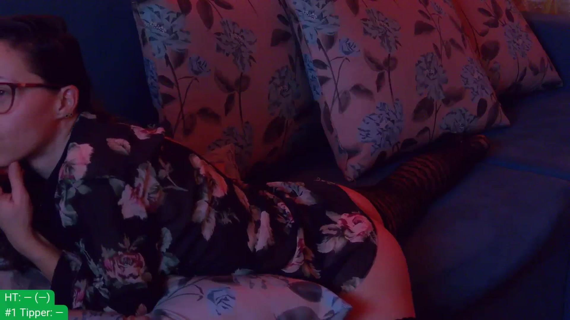 Gallery image thumbnail from aydenbelle's myfreecams stream on, 12/19/2025, 23:10 image 2 of 20