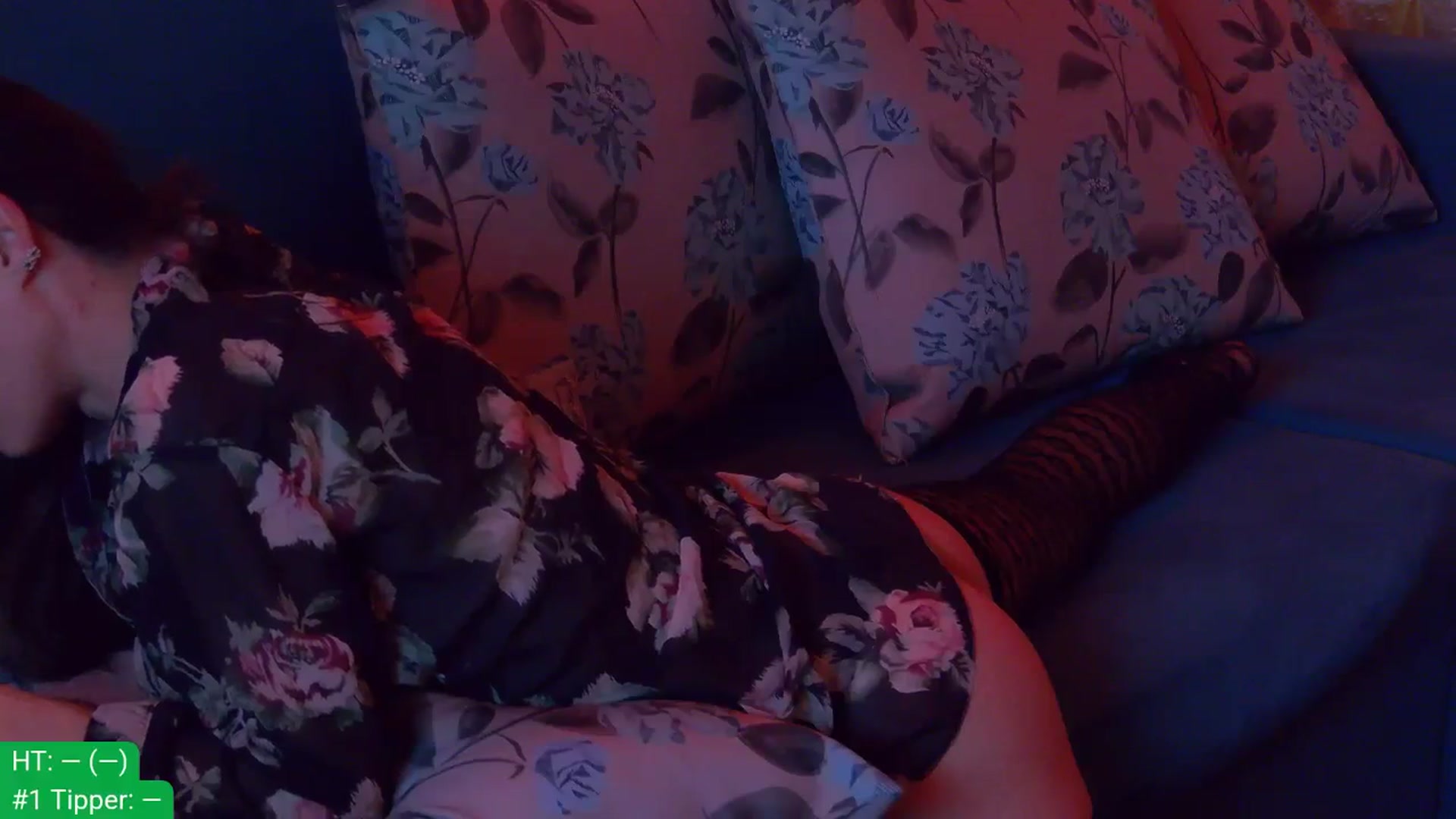 Gallery image thumbnail from aydenbelle's myfreecams stream on, 12/19/2025, 23:10 image 12 of 20