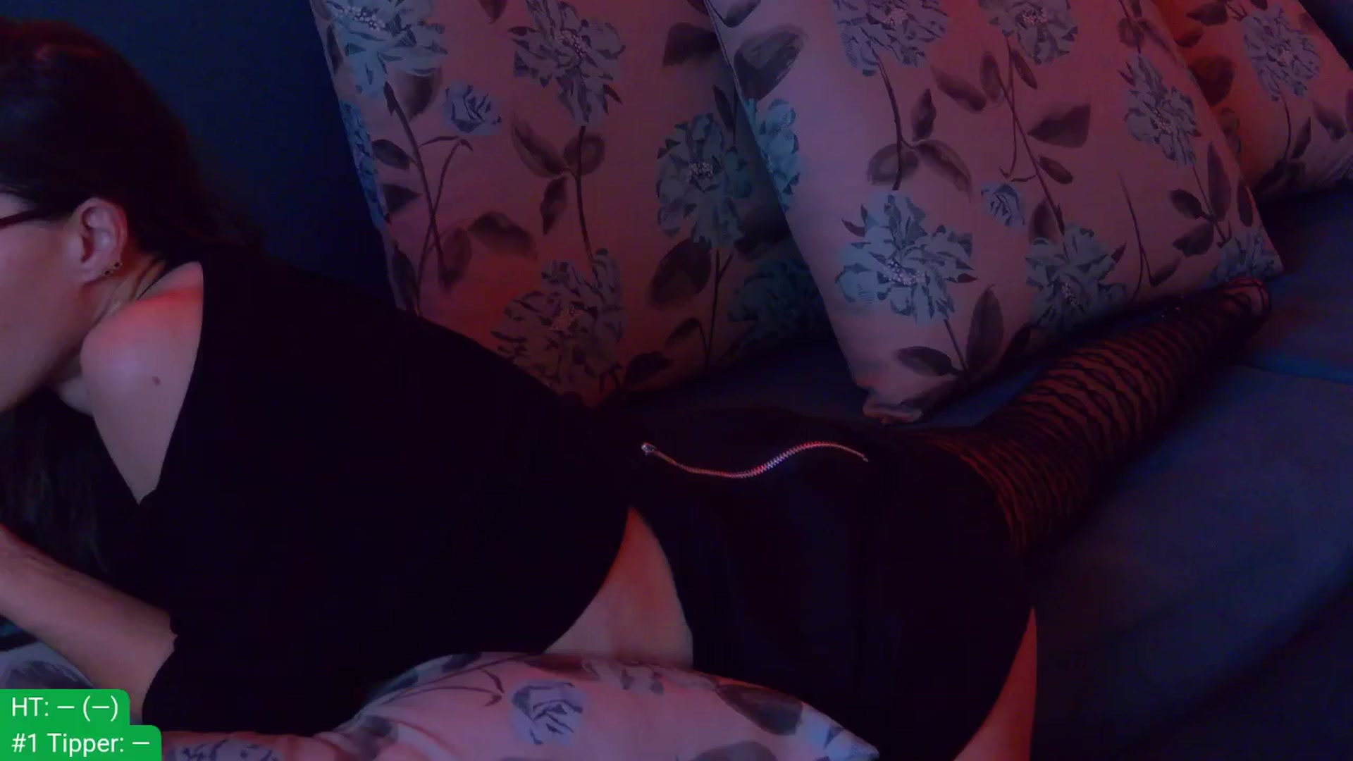 Gallery image thumbnail from aydenbelle's myfreecams stream on, 12/22/2025, 24:02 image 9 of 20