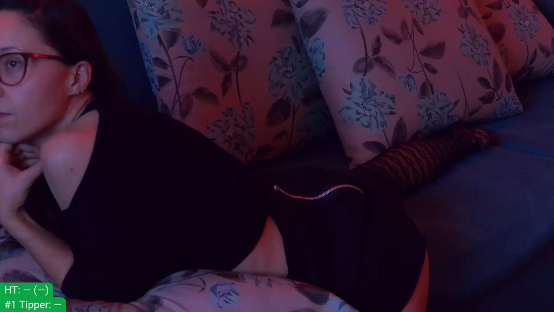 Gallery image thumbnail from aydenbelle's myfreecams stream on, 12/22/2025, 24:02 image 4 of 20