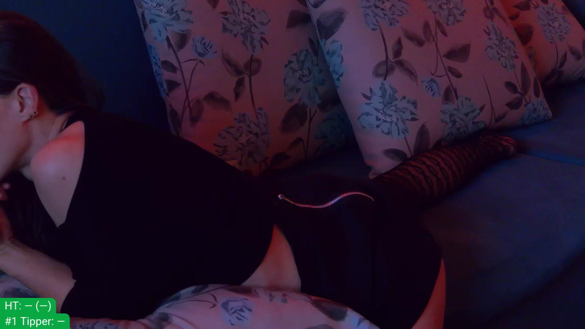 Gallery image thumbnail from aydenbelle's myfreecams stream on, 12/22/2025, 24:02 image 7 of 20