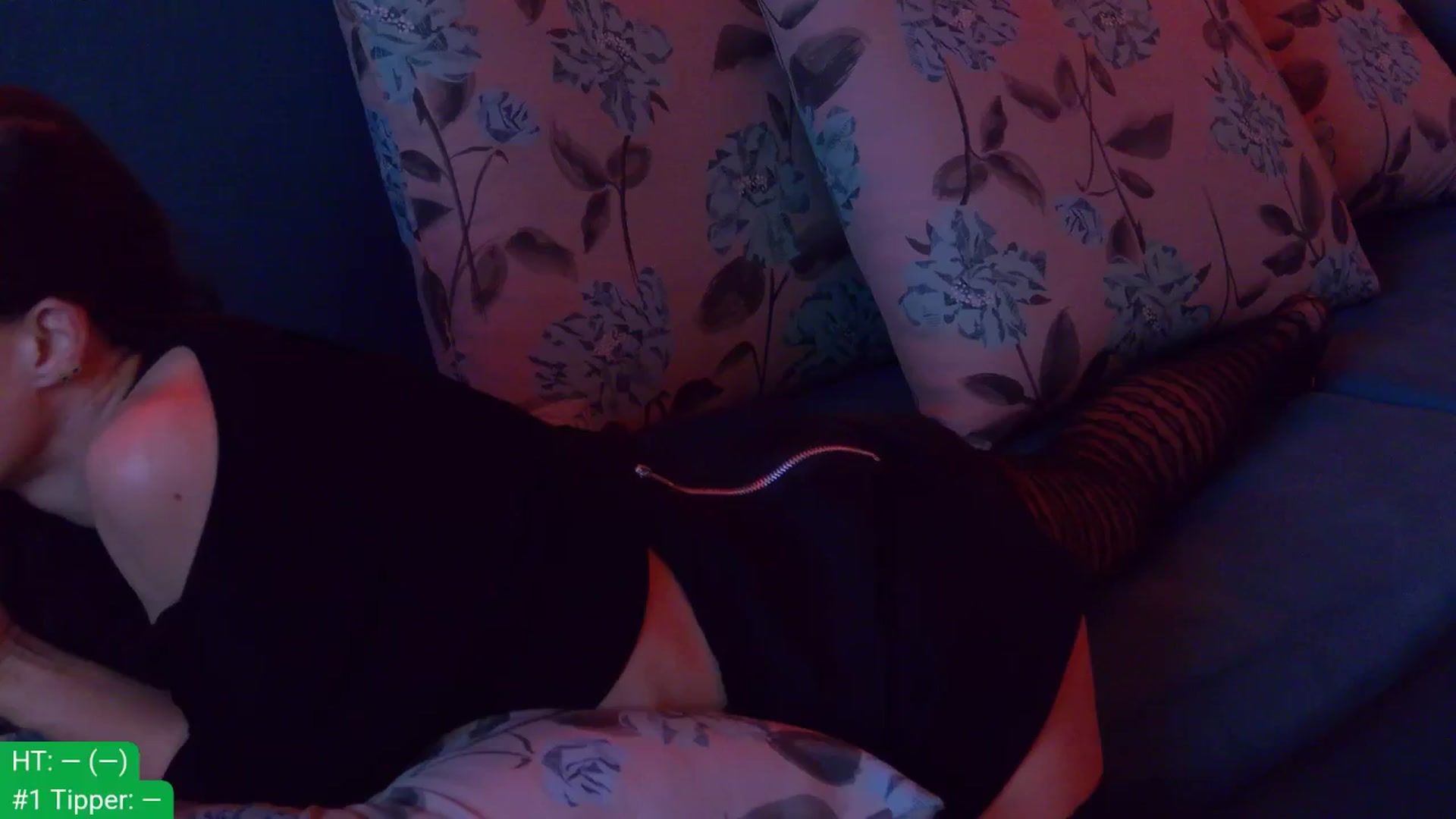 Gallery image thumbnail from aydenbelle's myfreecams stream on, 12/22/2025, 24:02 image 10 of 20