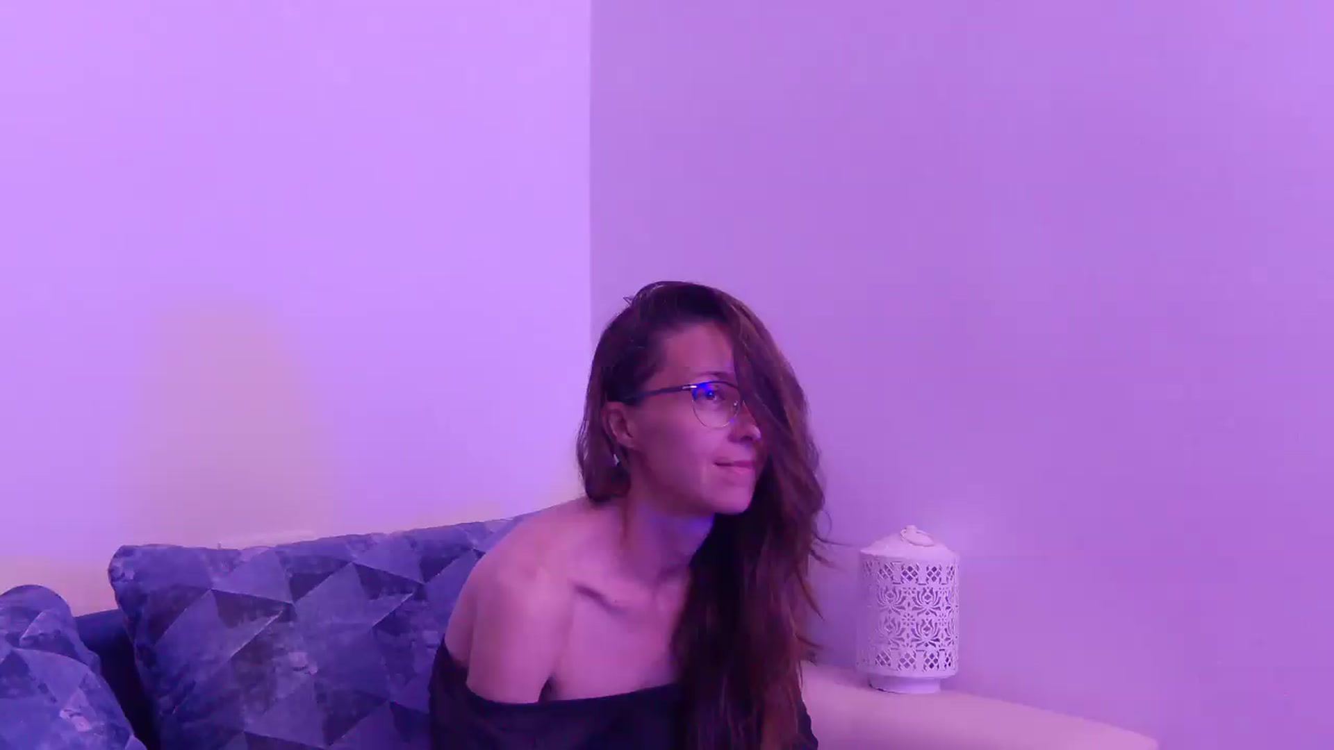 Gallery image thumbnail from aydenbelle's myfreecams stream on, 08/18/2026, 23:52 image 1 of 20