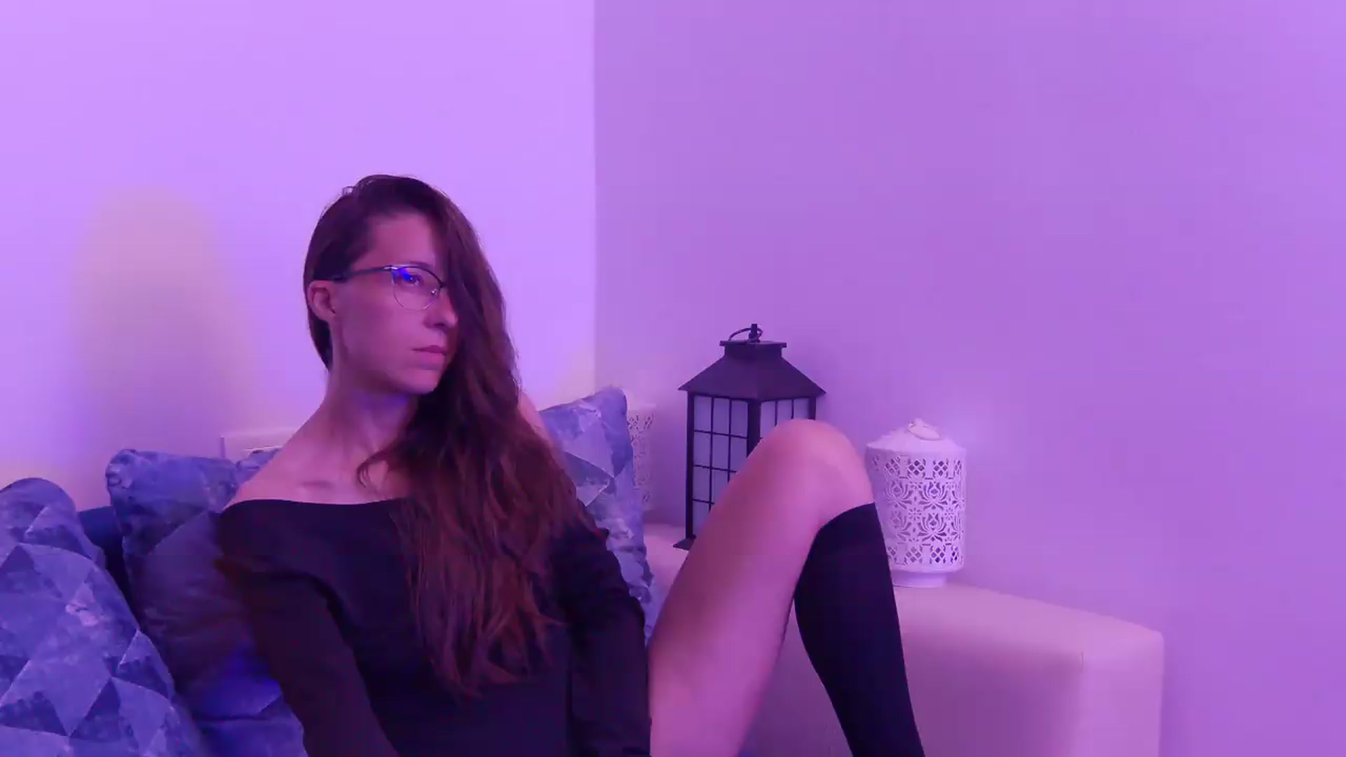 Gallery image thumbnail from aydenbelle's myfreecams stream on, 08/18/2026, 23:52 image 5 of 20