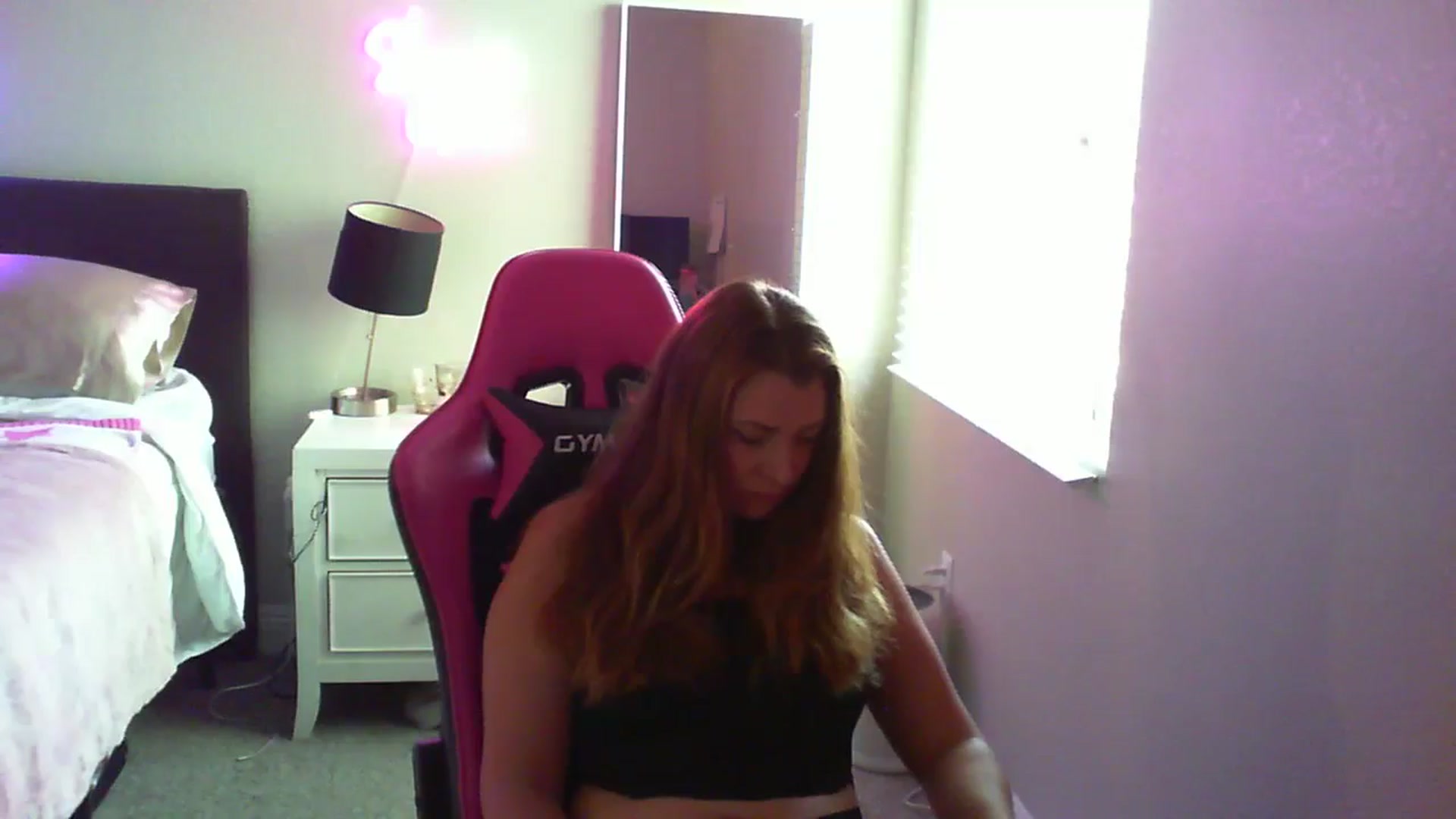 Gallery image thumbnail from b3ckyb1tch_69's myfreecams stream on, 08/07/2024, 20:26 image 20 of 20