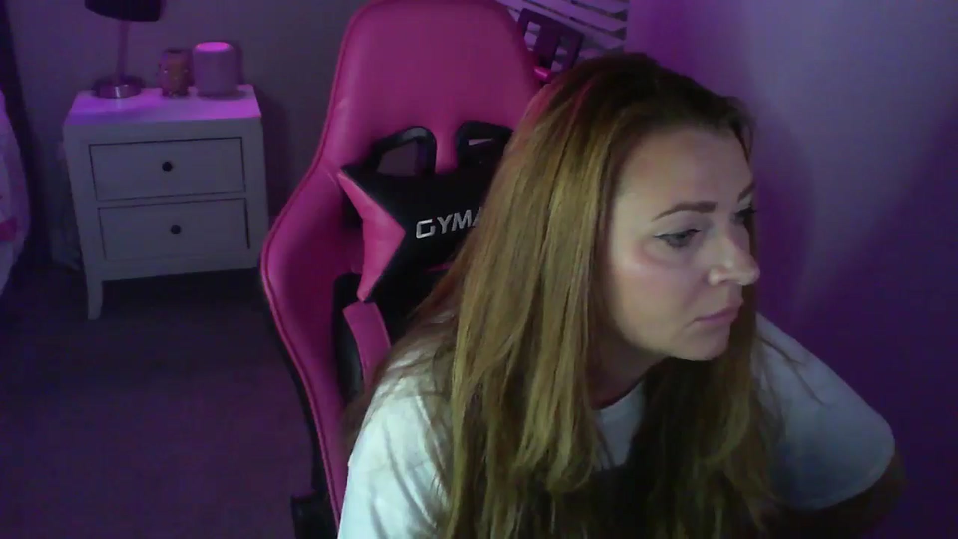 Gallery image thumbnail from b3ckyb1tch_69's myfreecams stream on, 09/30/2024, 02:43 image 2 of 20
