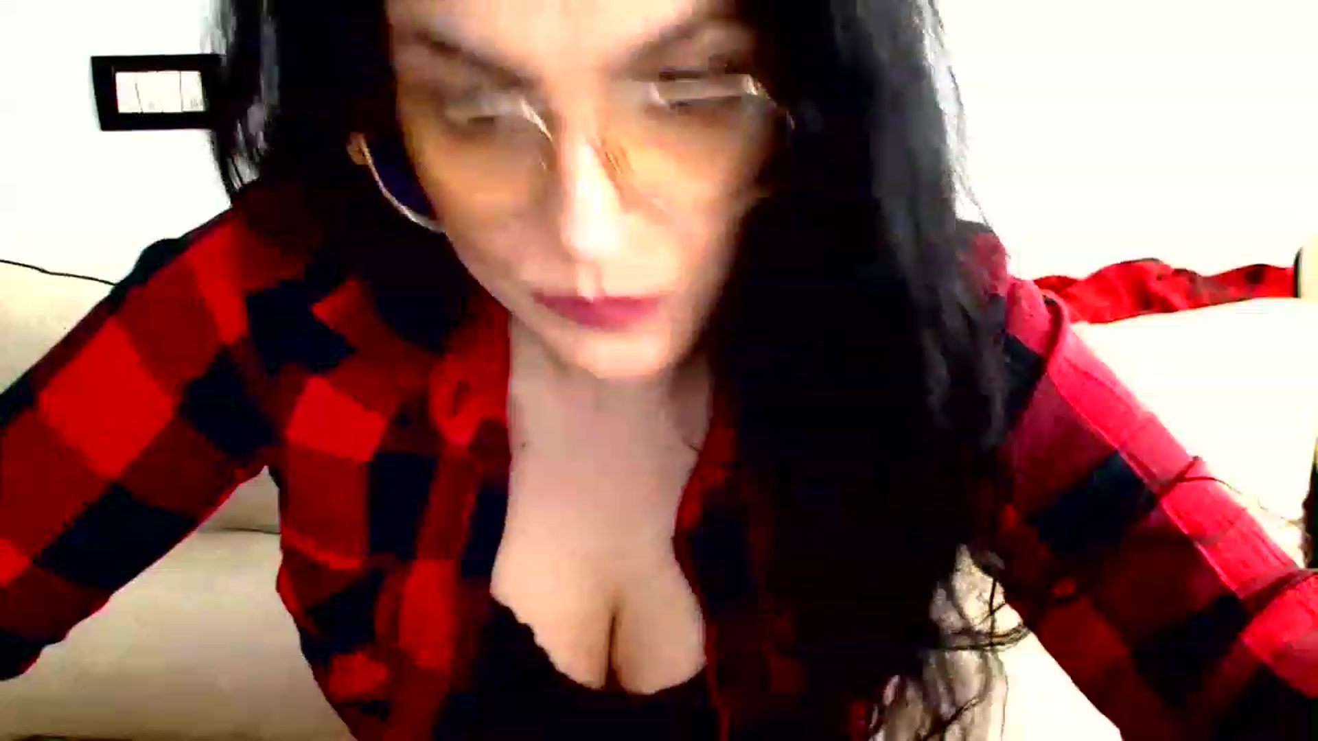 Gallery image thumbnail from baby_cristina's myfreecams stream on, 03/25/2023, 11:13 image 8 of 20