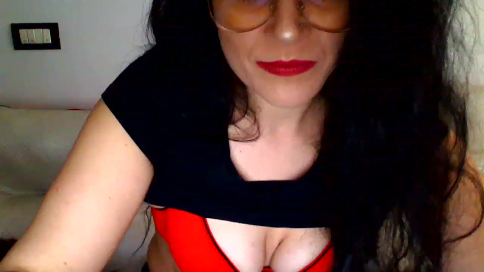Gallery image thumbnail from baby_cristina's myfreecams stream on, 03/27/2023, 14:17 image 2 of 20