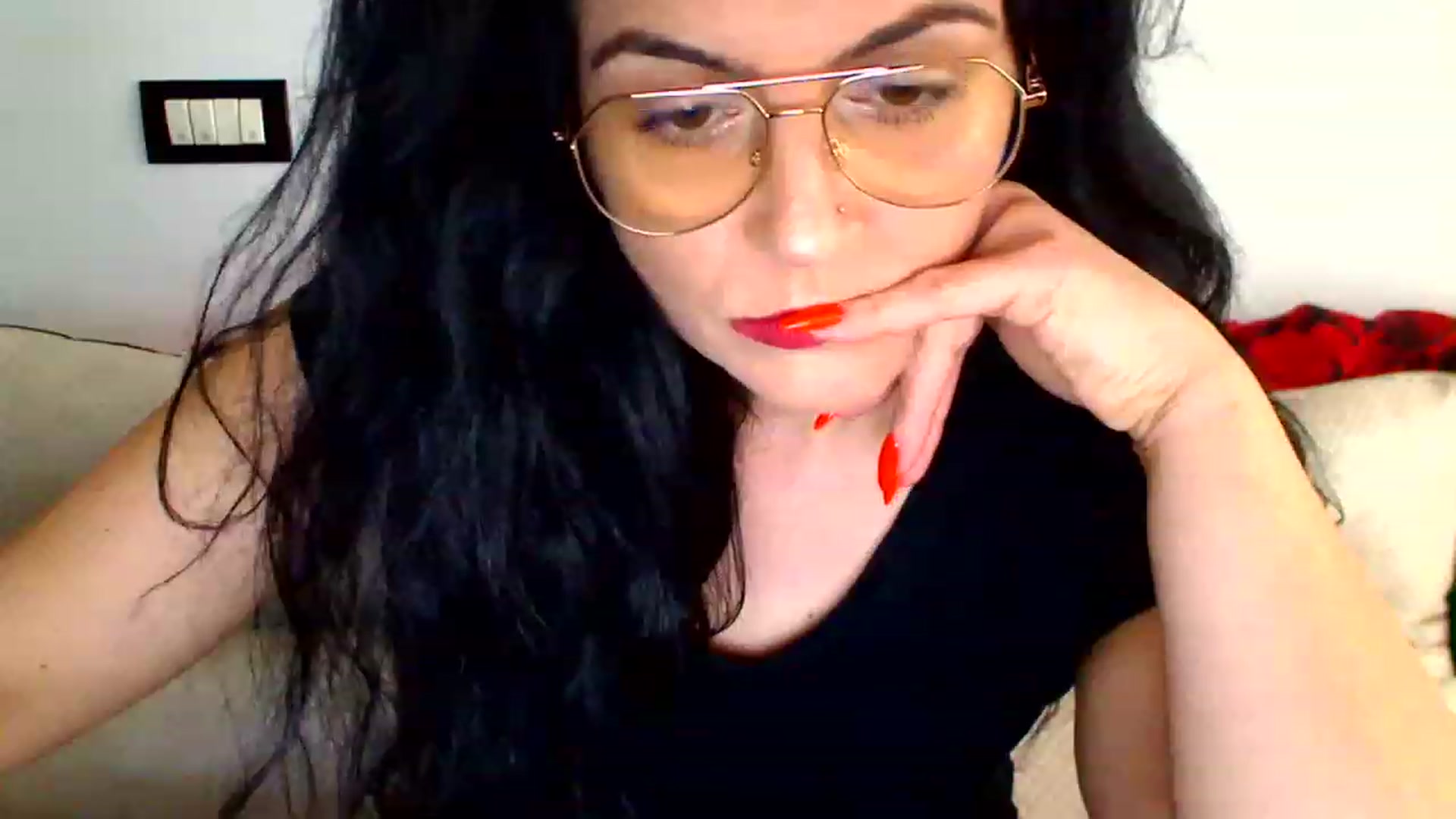 Gallery image thumbnail from baby_cristina's myfreecams stream on, 03/27/2023, 14:17 image 19 of 20
