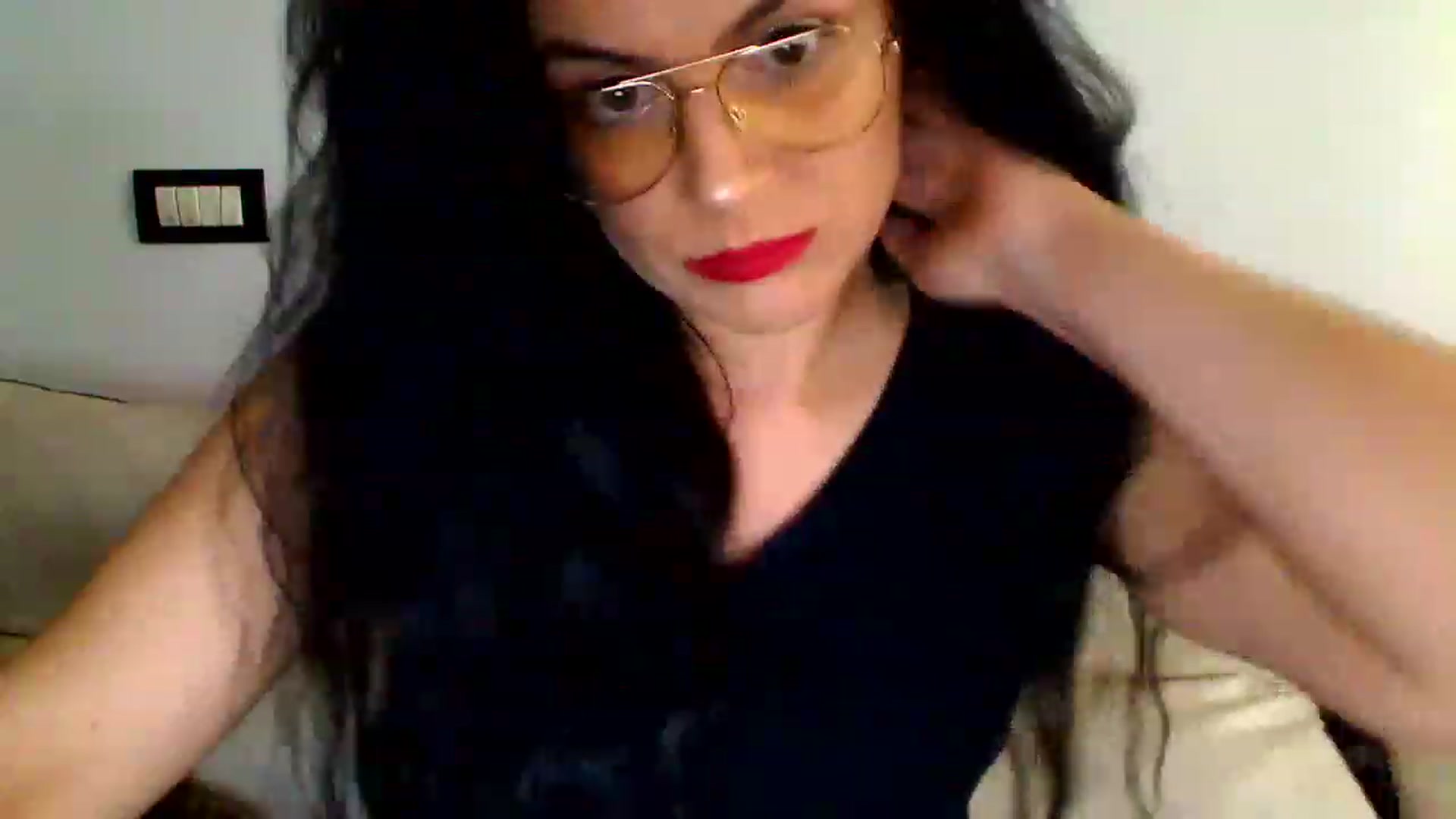 Gallery image thumbnail from baby_cristina's myfreecams stream on, 03/27/2023, 14:17 image 10 of 20