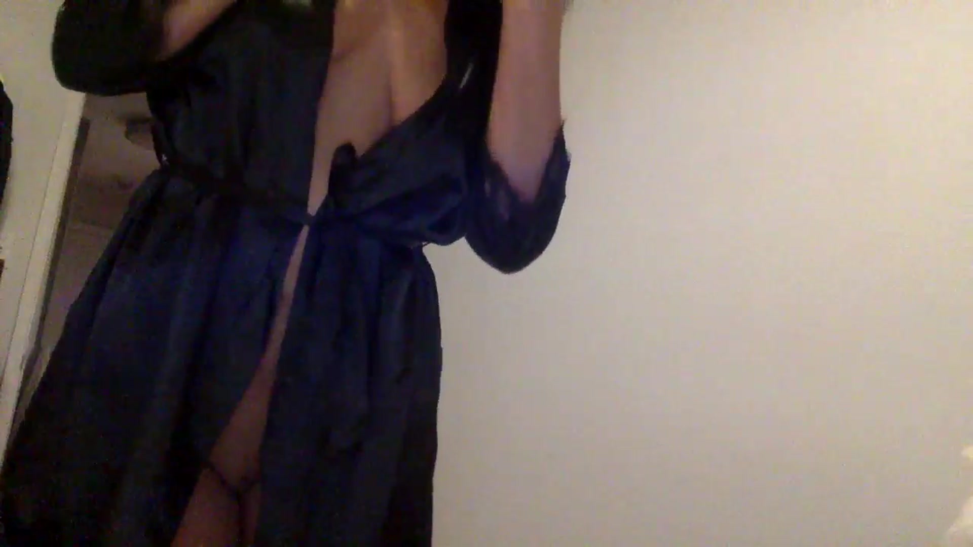 Gallery image thumbnail from babyangel35's myfreecams stream on, 06/18/2025, 08:58 image 19 of 20