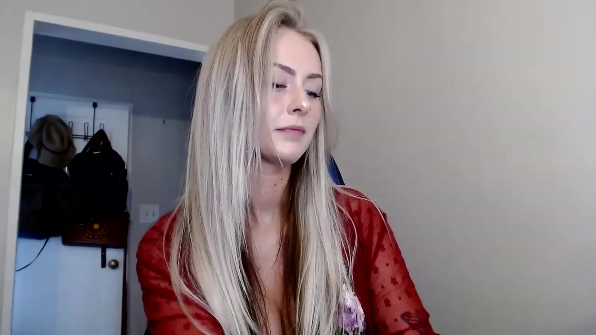 Gallery image thumbnail from babyaustyn's myfreecams stream on, 12/09/2022, 20:02 image 10 of 20
