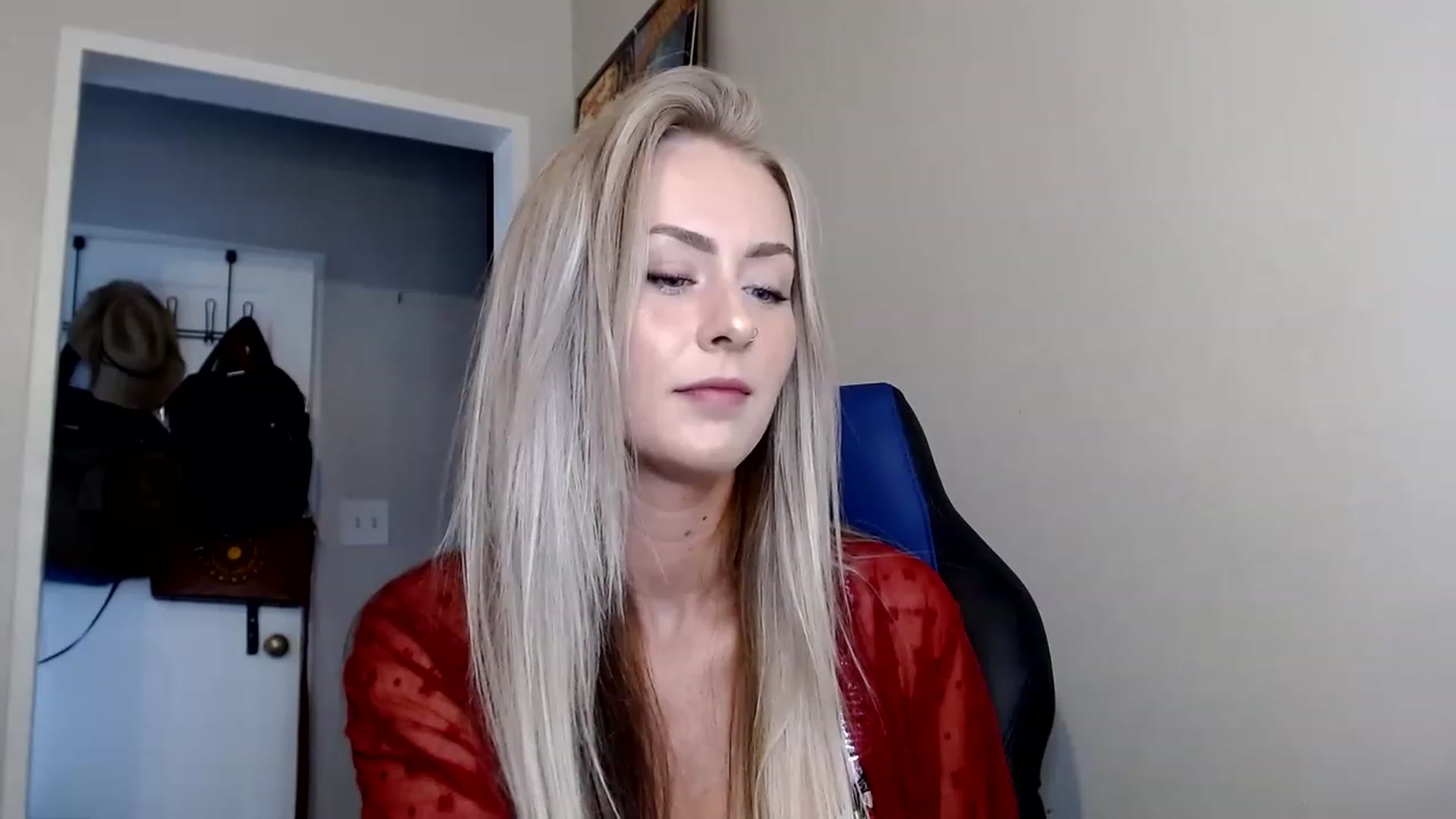 Gallery image thumbnail from babyaustyn's myfreecams stream on, 12/09/2022, 20:02 image 2 of 20