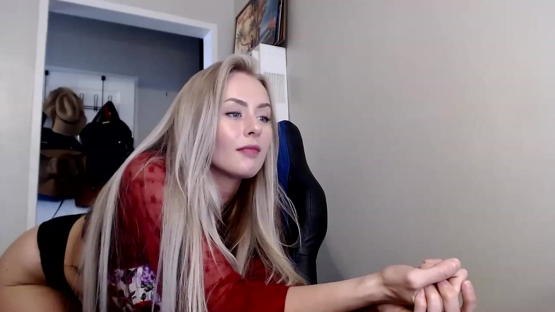 Gallery image thumbnail from babyaustyn's myfreecams stream on, 12/09/2022, 22:14 image 16 of 20