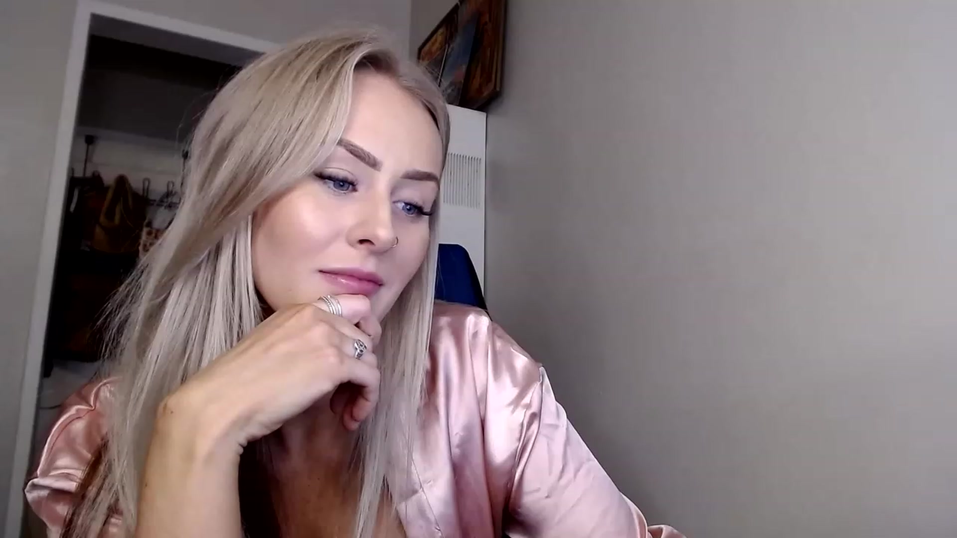 Gallery image thumbnail from babyaustyn's myfreecams stream on, 01/19/2023, 24:58 image 20 of 20