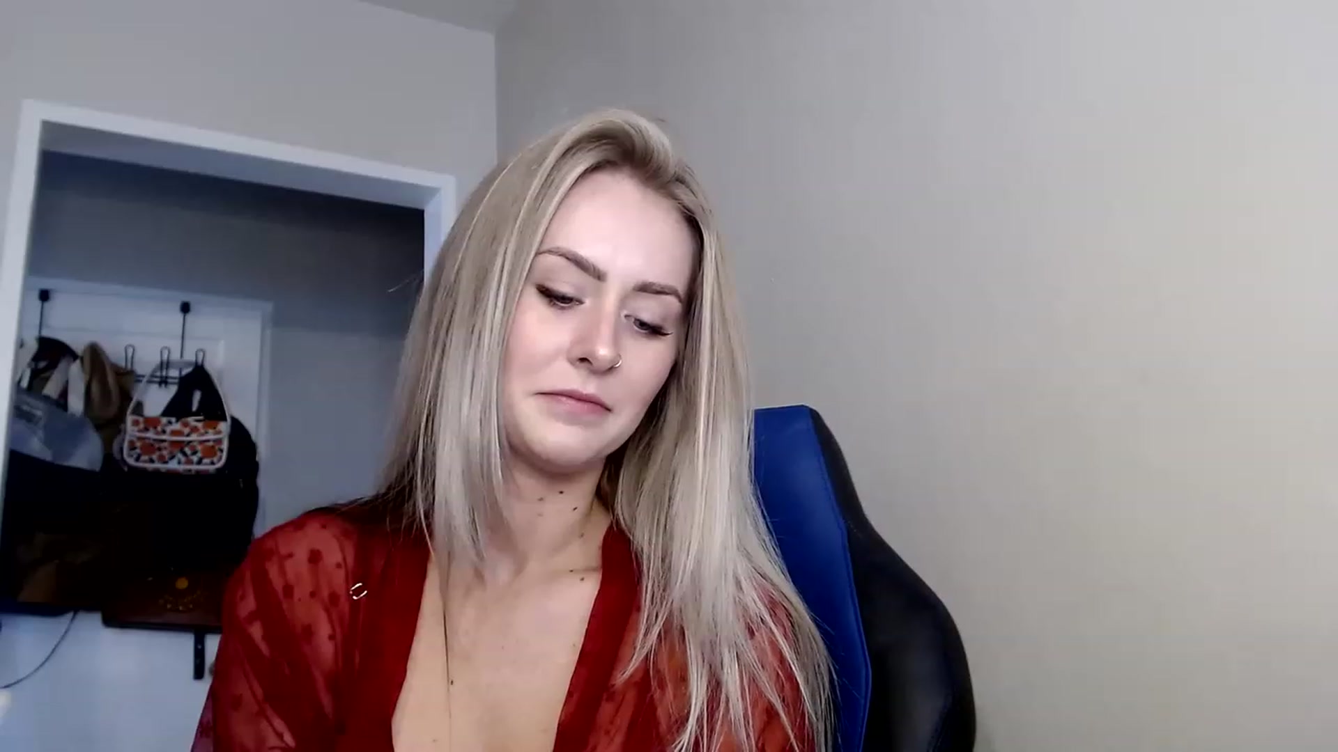 Gallery image thumbnail from babyaustyn's myfreecams stream on, 01/27/2023, 23:19 image 8 of 20