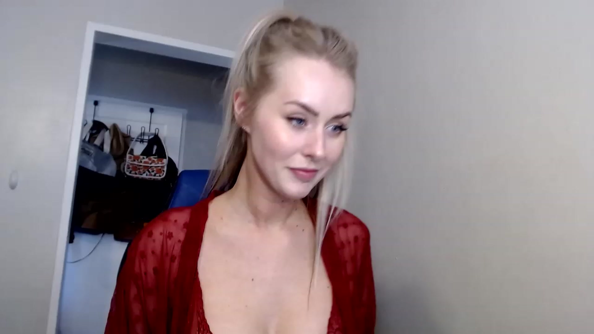 Gallery image thumbnail from babyaustyn's myfreecams stream on, 01/27/2023, 23:19 image 18 of 20