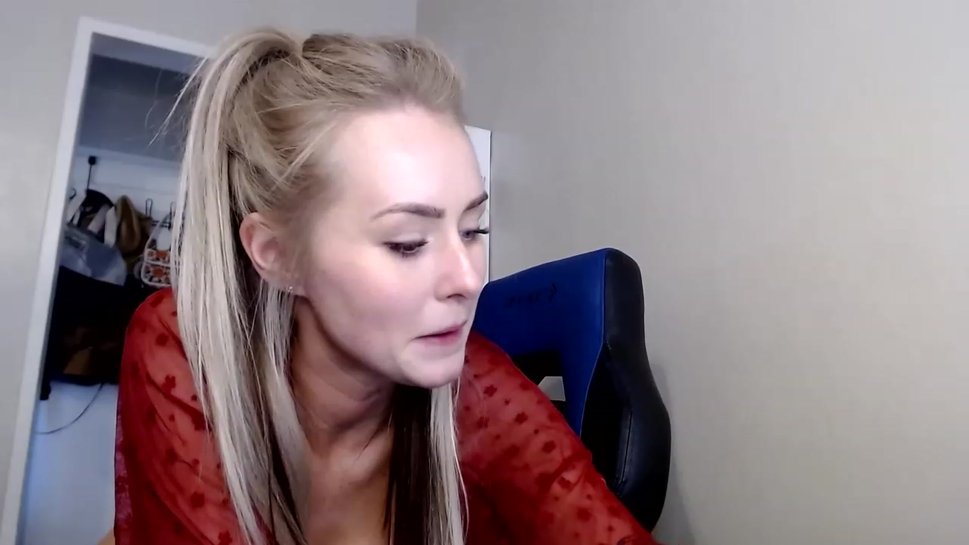 Gallery image thumbnail from babyaustyn's myfreecams stream on, 01/27/2023, 23:35 image 16 of 20