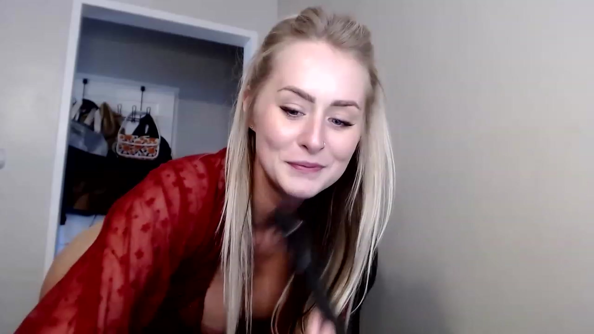 Gallery image thumbnail from babyaustyn's myfreecams stream on, 01/27/2023, 23:35 image 12 of 20