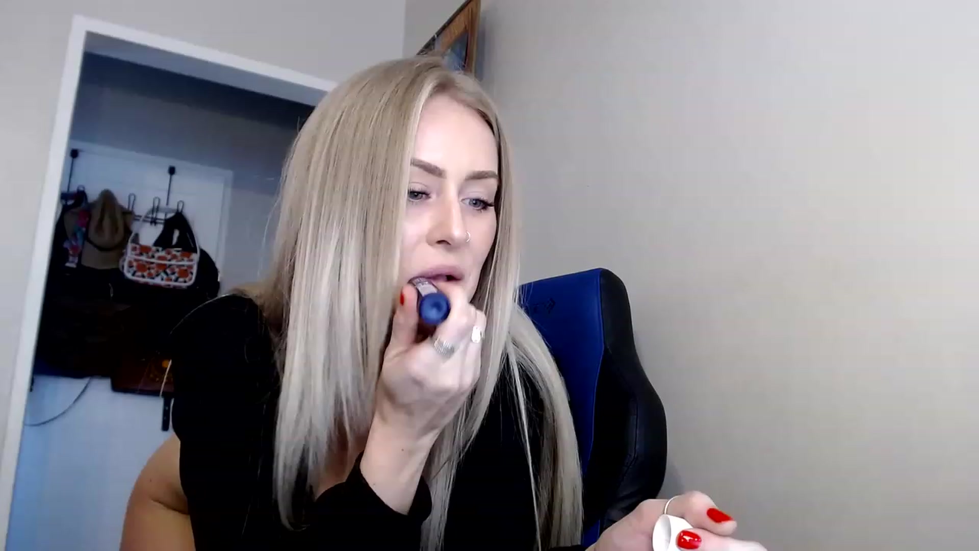 Gallery image thumbnail from babyaustyn's myfreecams stream on, 02/02/2023, 01:19 image 4 of 20