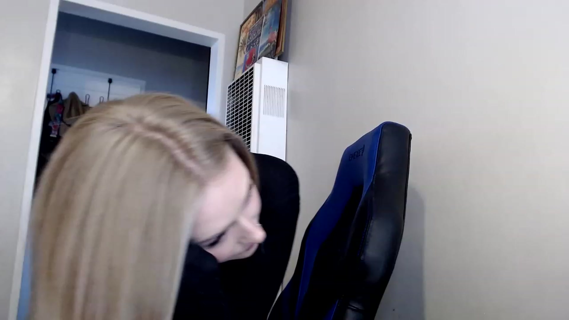Gallery image thumbnail from babyaustyn's myfreecams stream on, 02/02/2023, 01:19 image 3 of 20