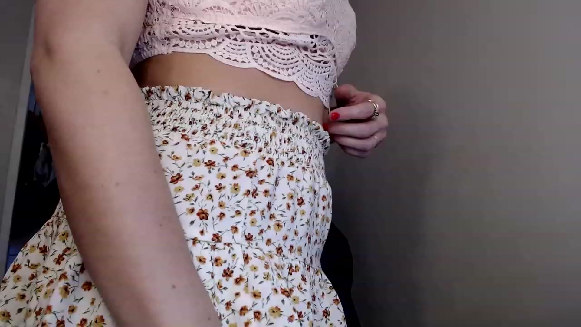 Gallery image thumbnail from babyaustyn's myfreecams stream on, 02/11/2023, 24:32 image 5 of 20