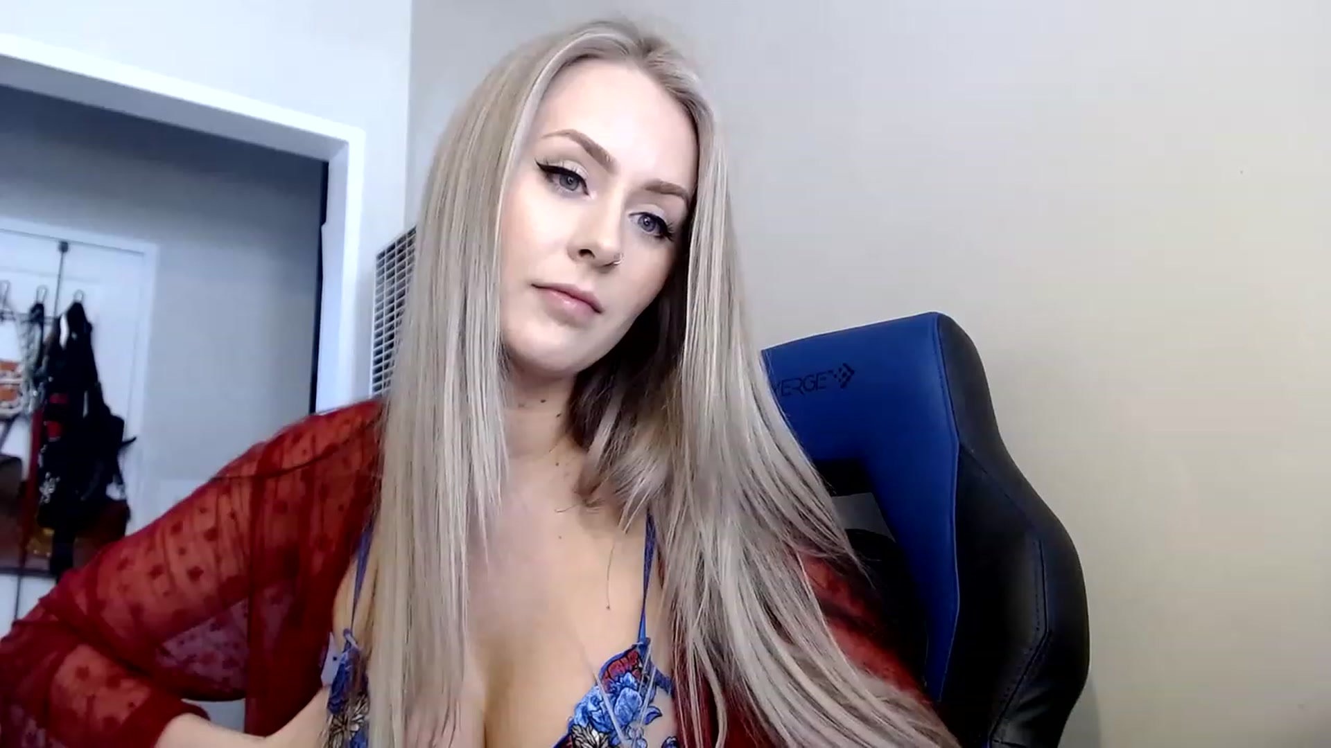 Gallery image thumbnail from babyaustyn's myfreecams stream on, 03/02/2023, 21:24 image 4 of 20