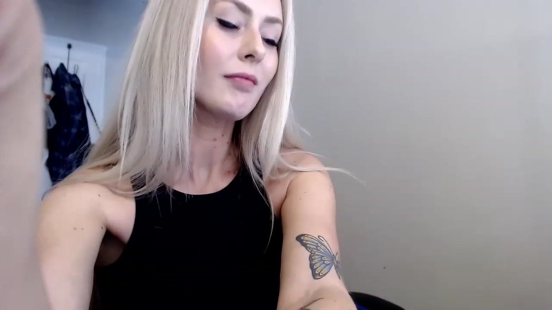 Gallery image thumbnail from babyaustyn's myfreecams stream on, 05/09/2023, 22:29 image 12 of 20