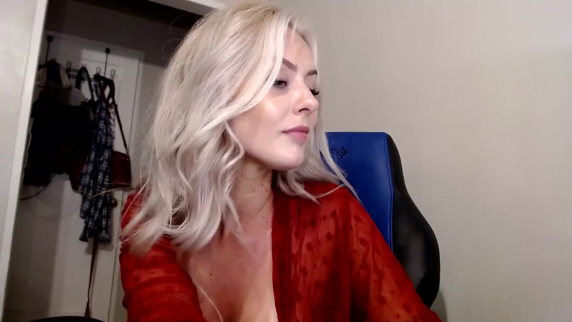 Gallery image thumbnail from babyaustyn's myfreecams stream on, 07/01/2023, 08:09 image 7 of 20
